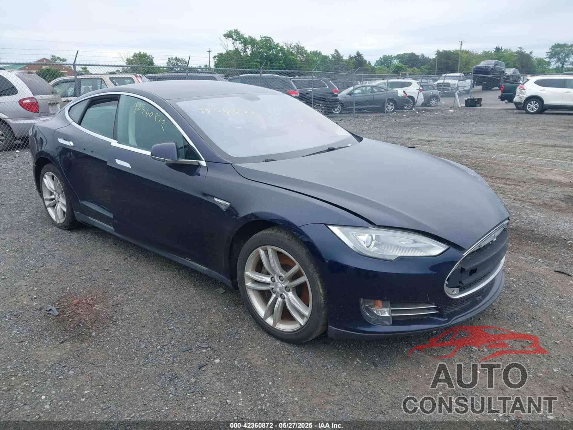 TESLA MODEL S 2014 - 5YJSA1H19EFP32063