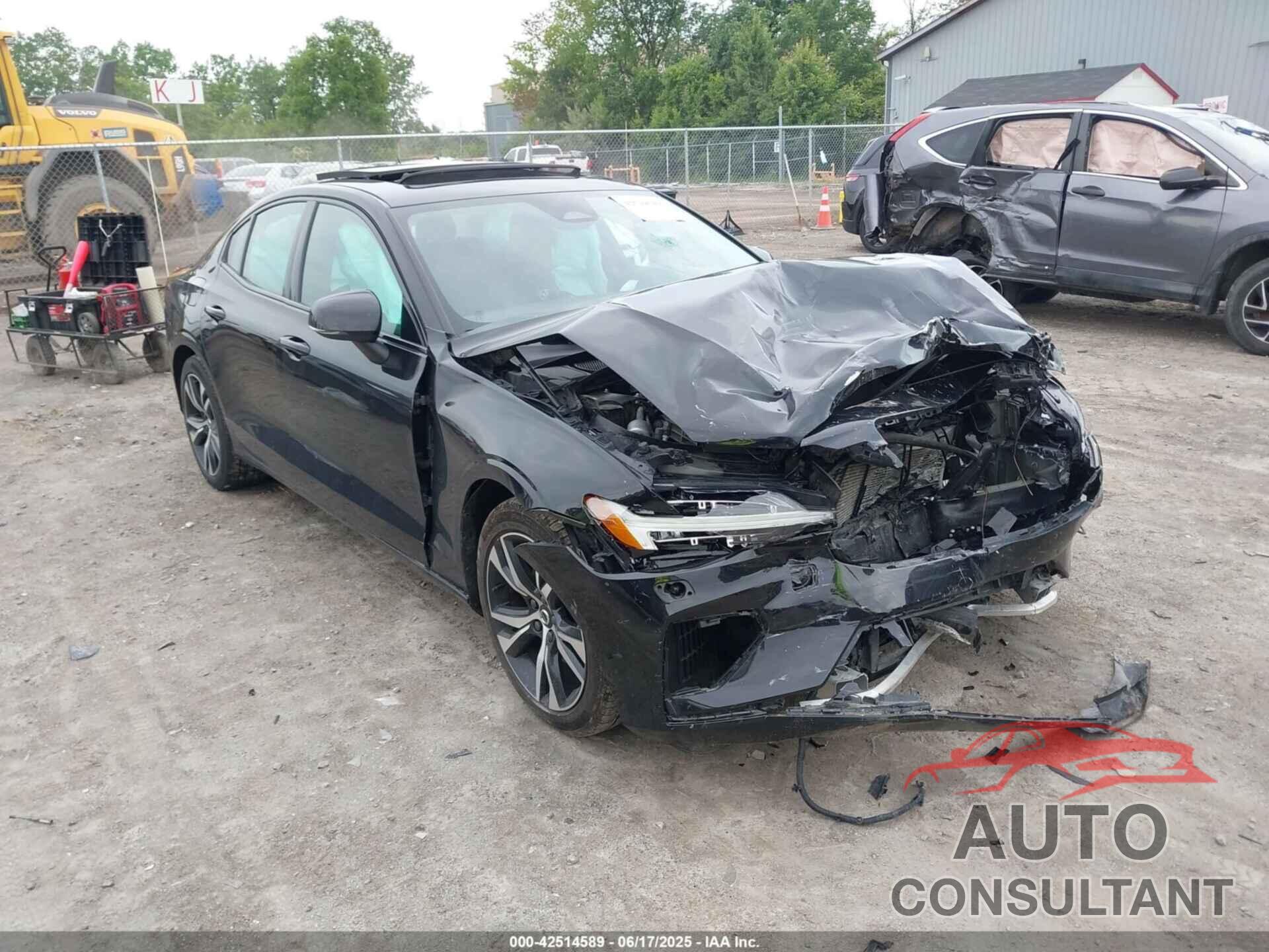 VOLVO S60 2024 - 7JRL12TK3RG297323