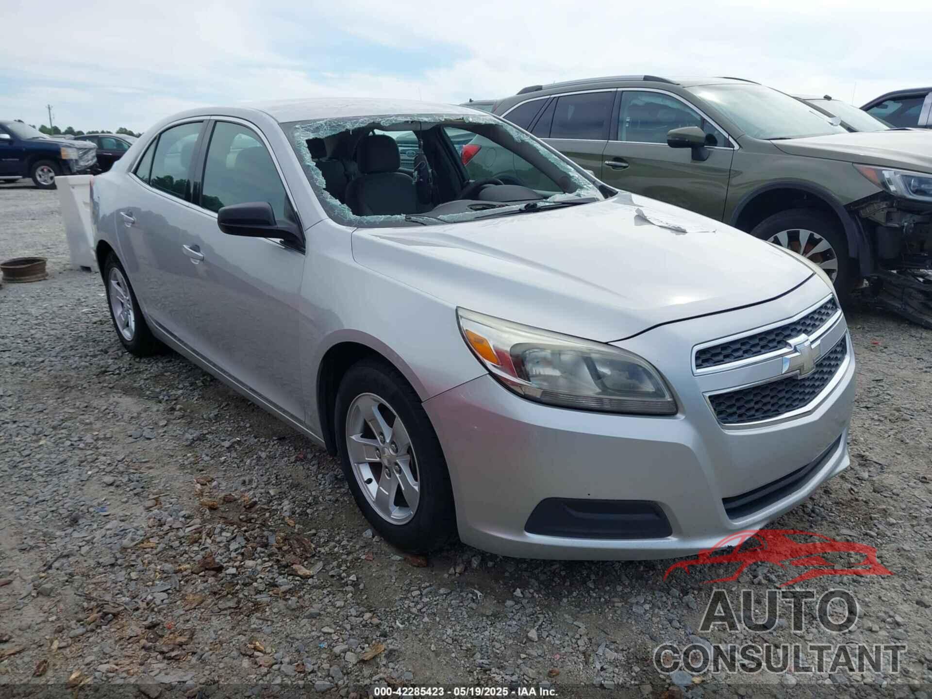 CHEVROLET MALIBU 2013 - 1G11B5SA3DF144378