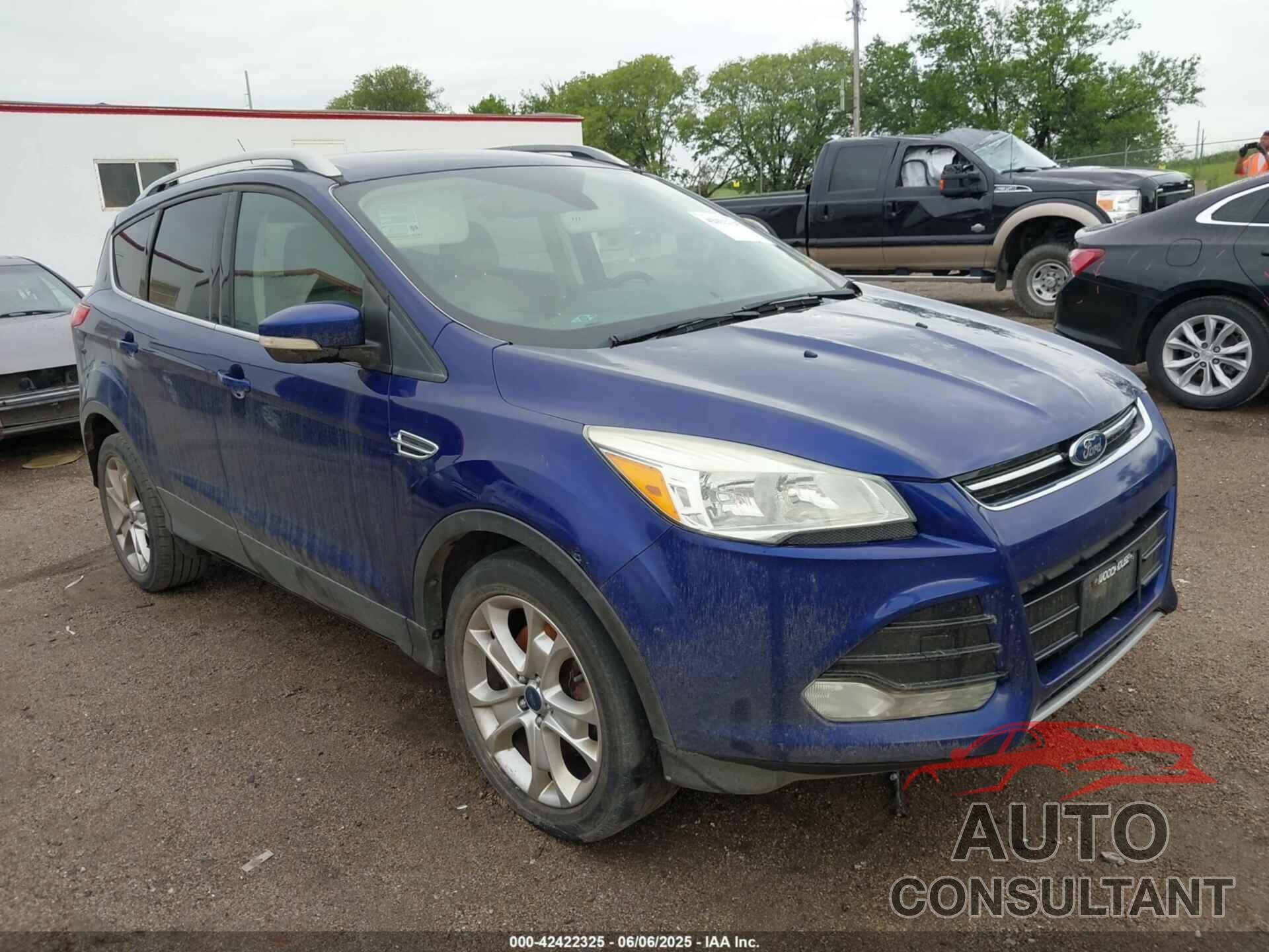 FORD ESCAPE 2016 - 1FMCU0J97GUA84444