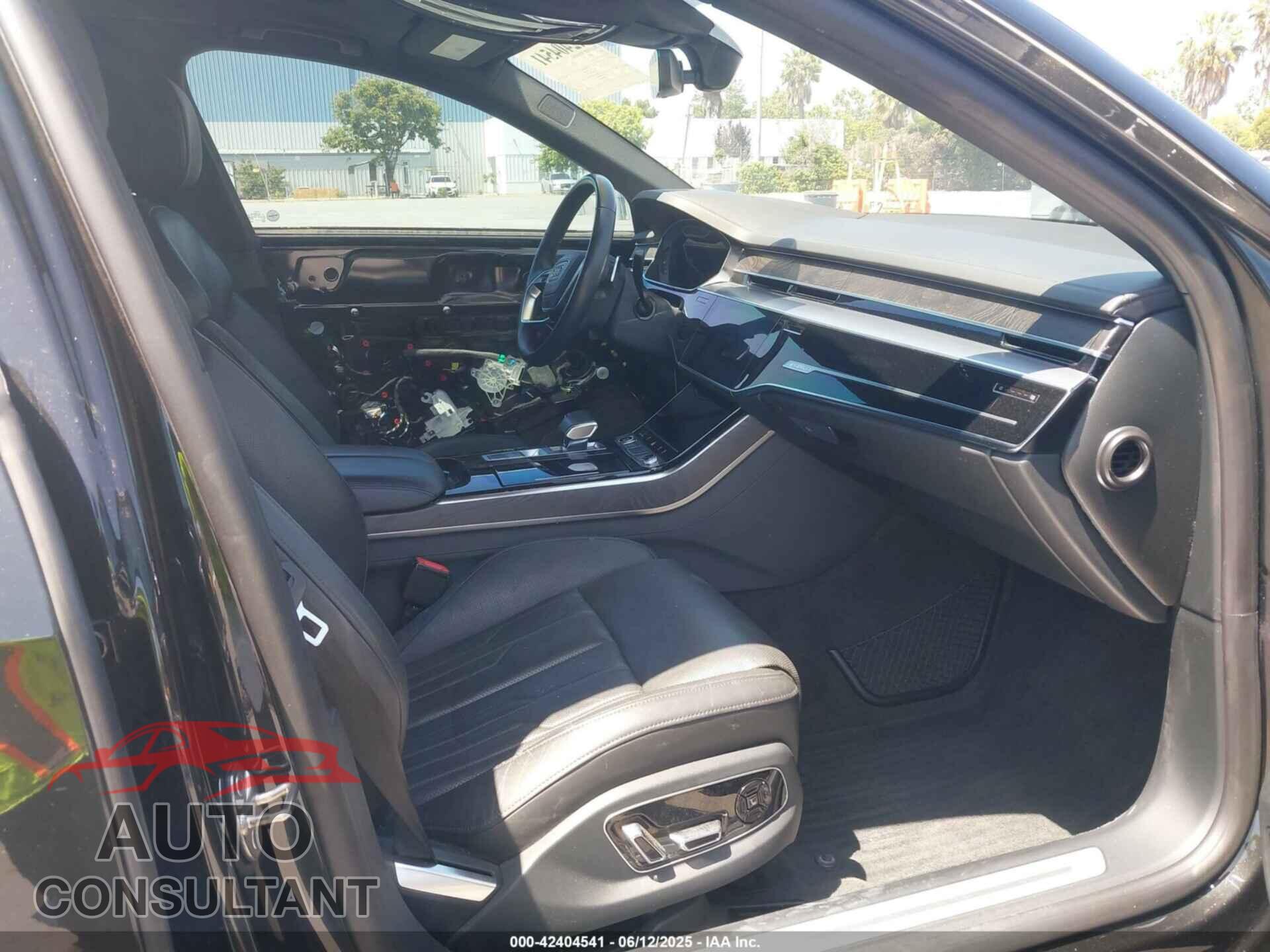 AUDI A8 2022 - WAULDAF83NN010176