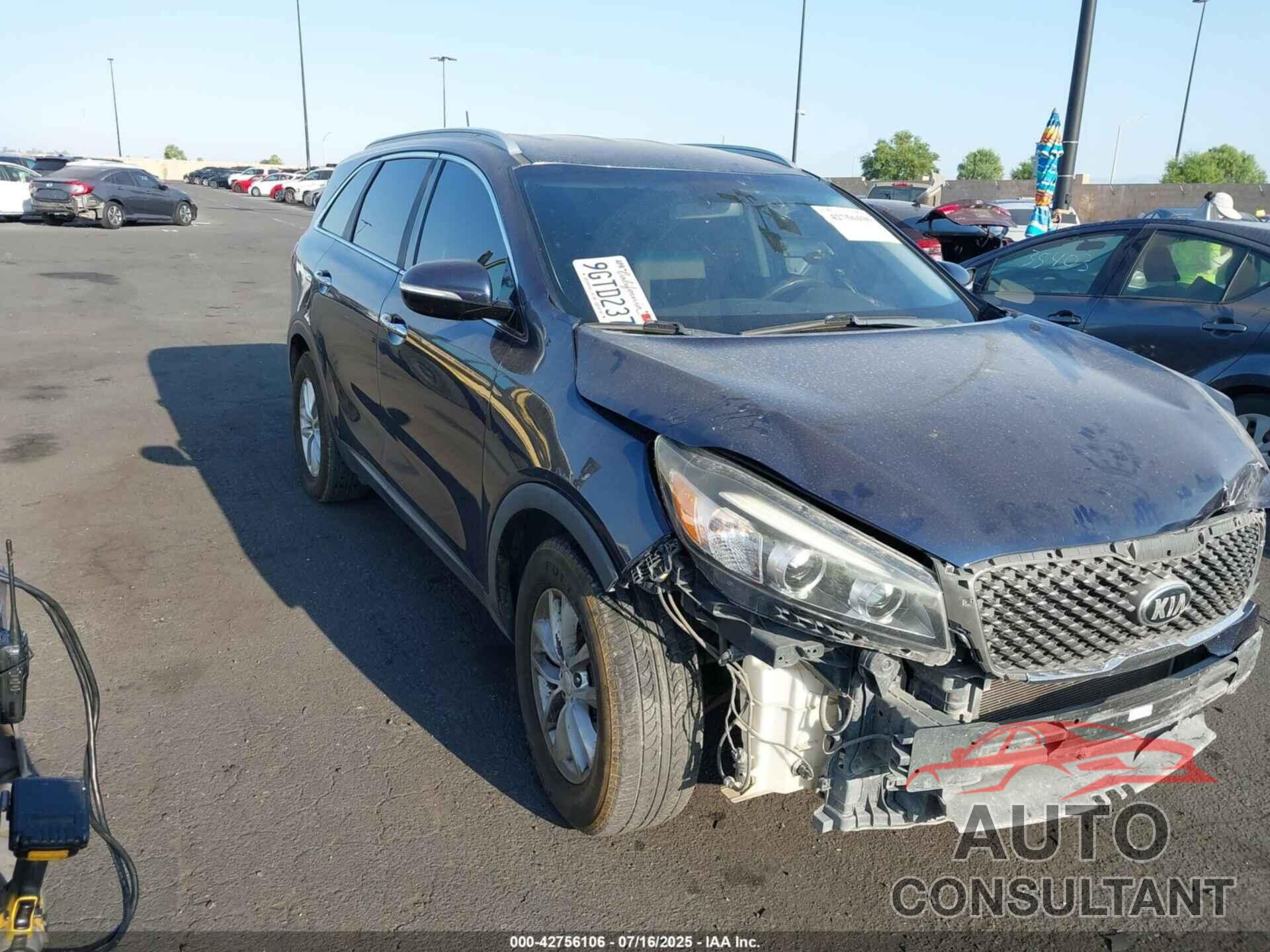 KIA SORENTO 2018 - 5XYPG4A59JG360942