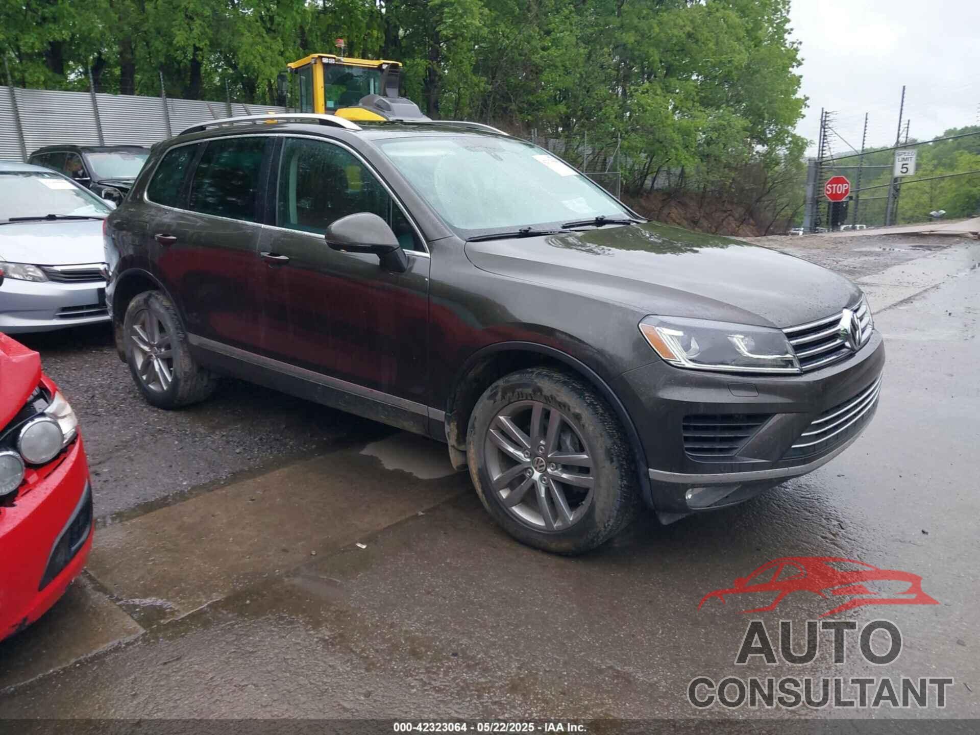 VOLKSWAGEN TOUAREG 2015 - WVGEF9BP0FD002928