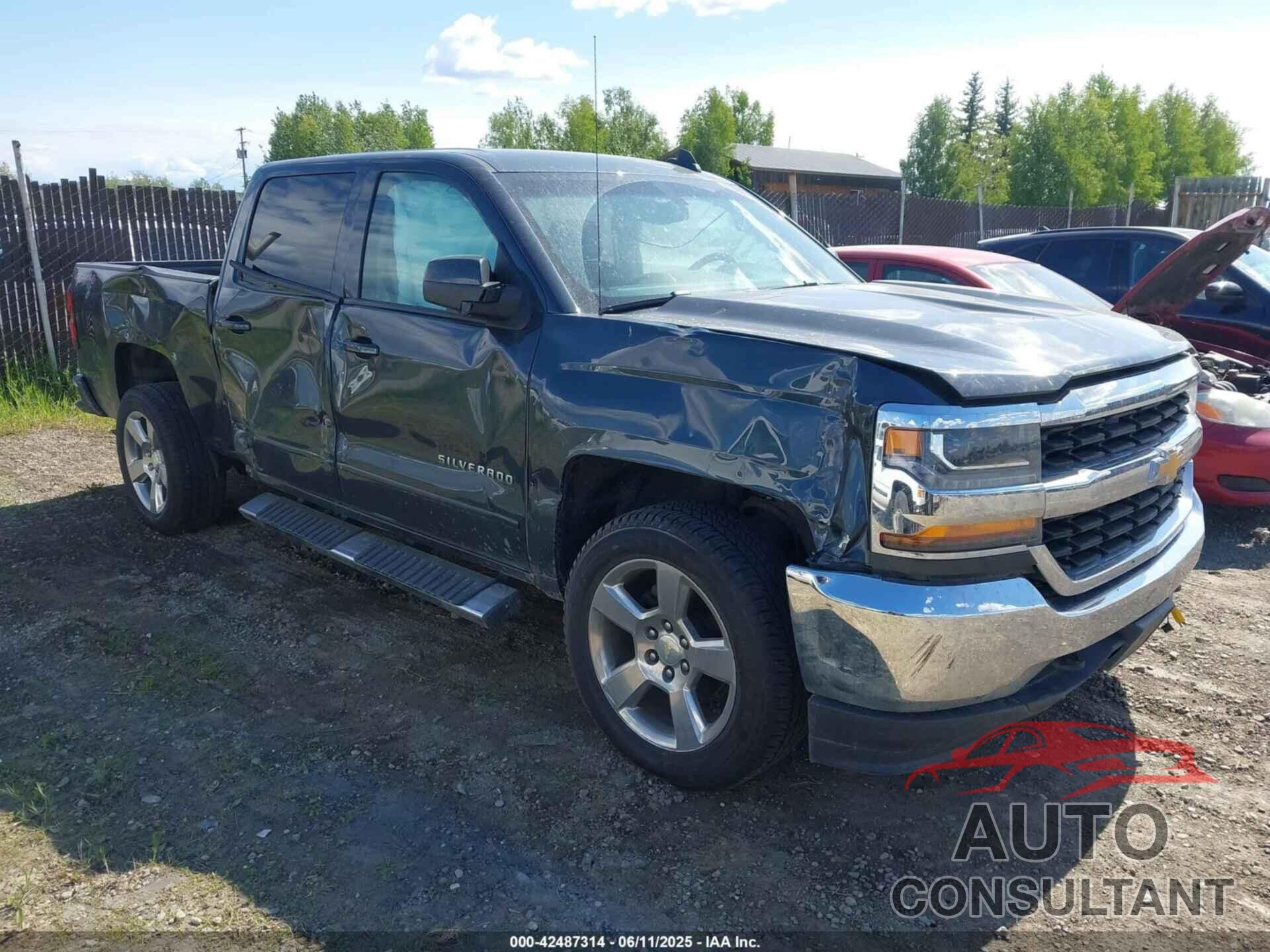 CHEVROLET SILVERADO 1500 2017 - 3GCUKREC8HG185067