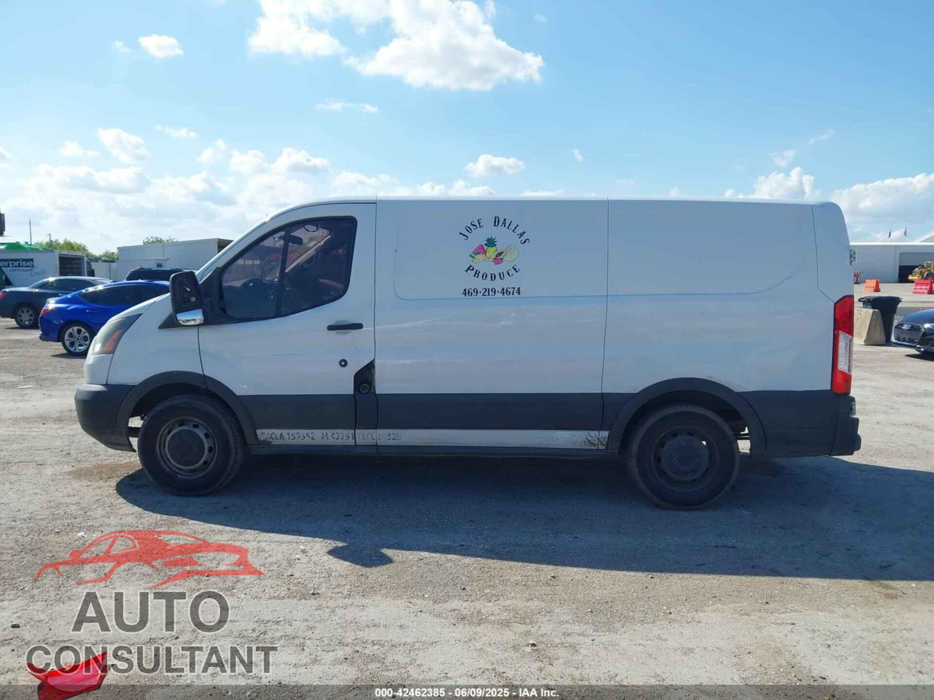 FORD TRANSIT-150 2015 - 1FTNE1YM7FKA17475