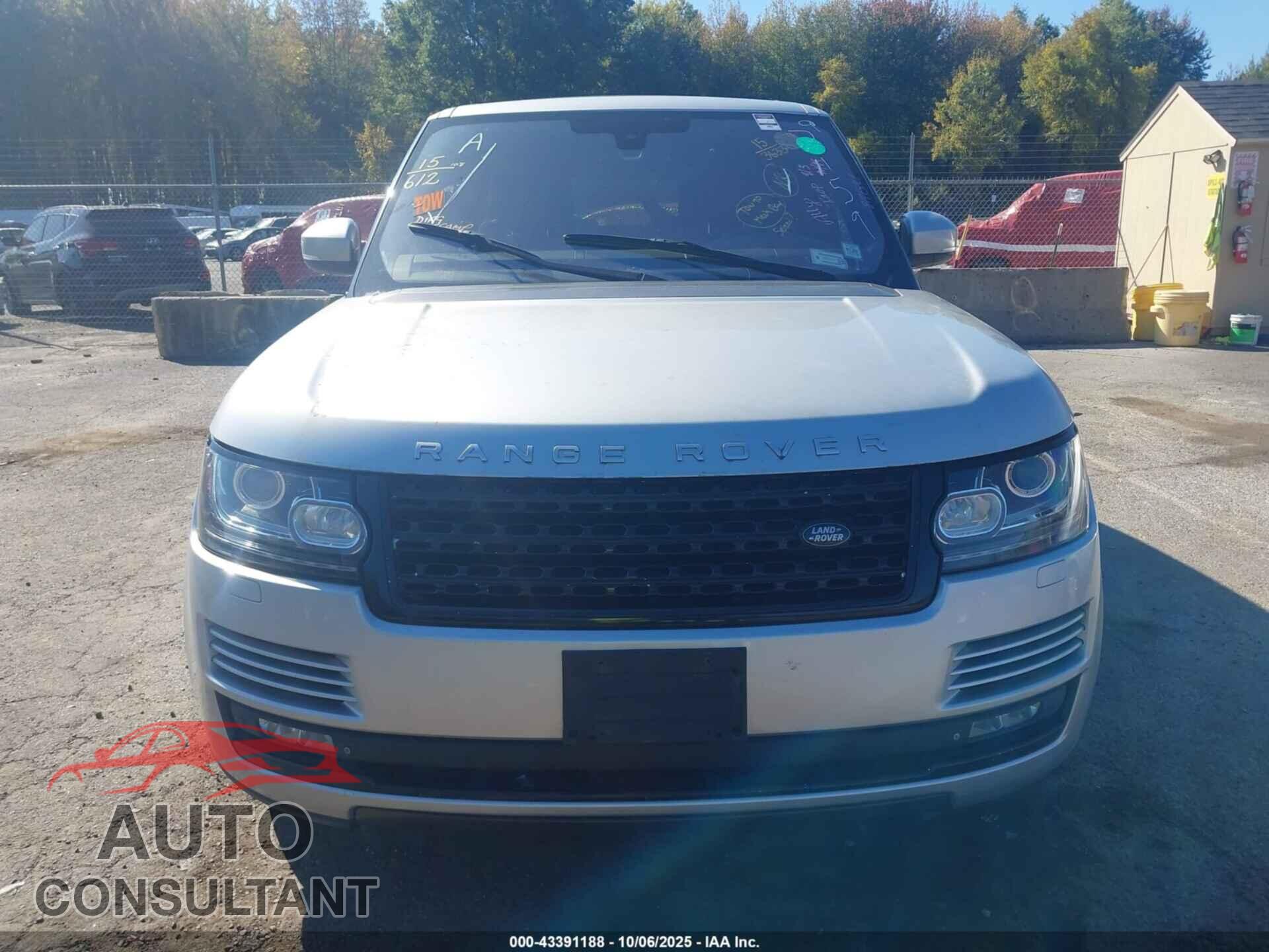 LAND ROVER RANGE ROVER 2015 - SALGS2TF7FA207159