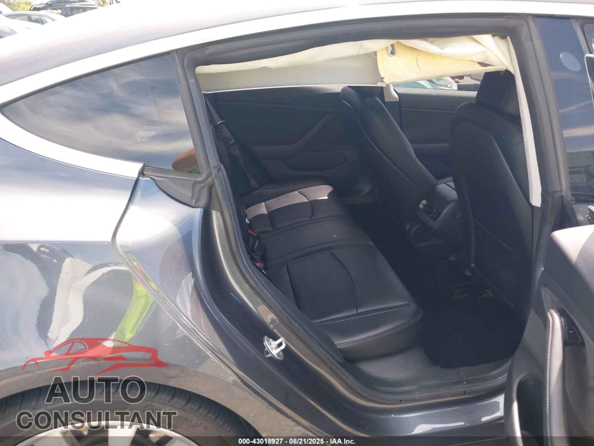 TESLA MODEL 3 2017 - 5YJ3E1EA6HF000149