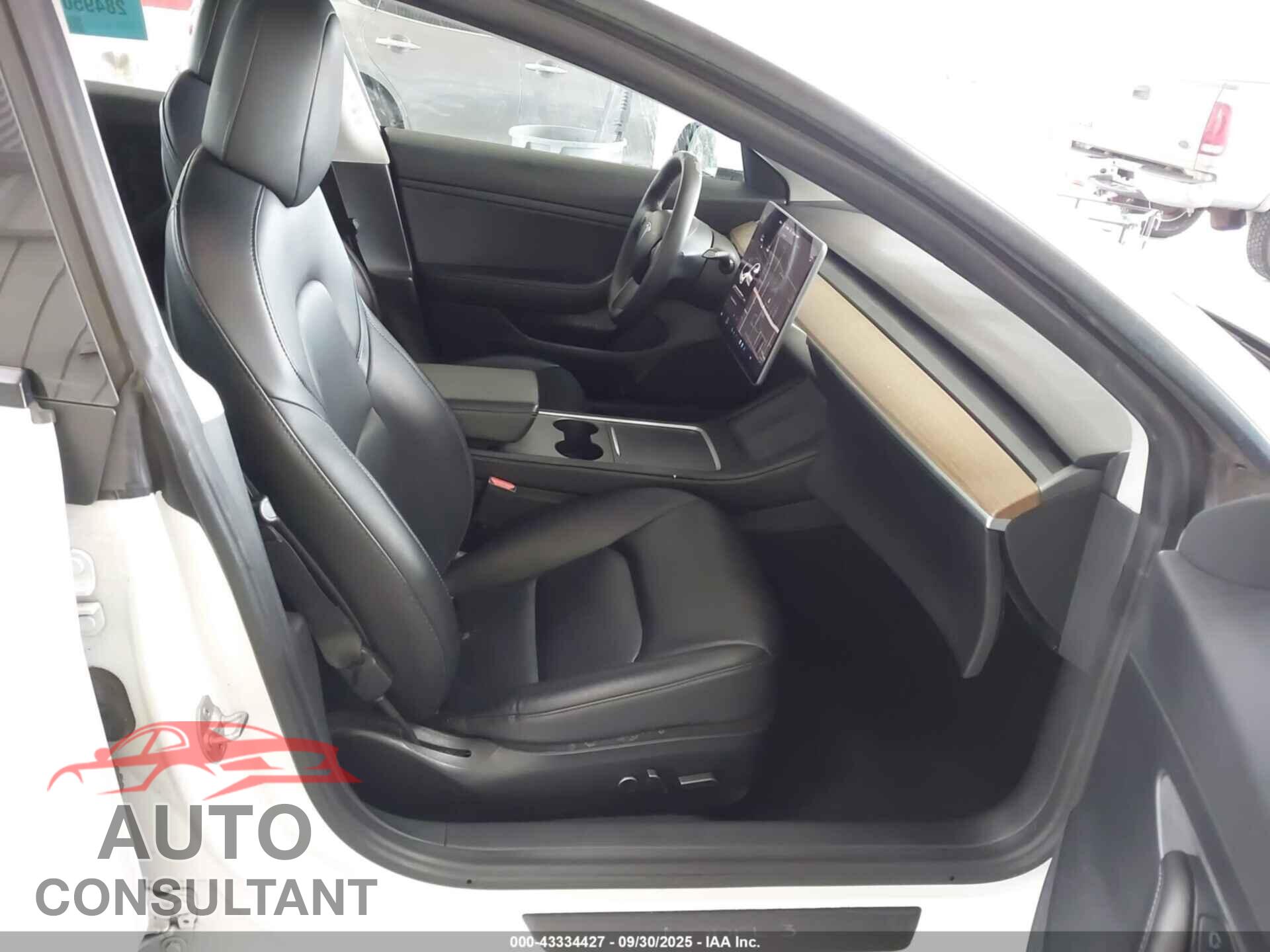 TESLA MODEL 3 2021 - 5YJ3E1EA2MF850581