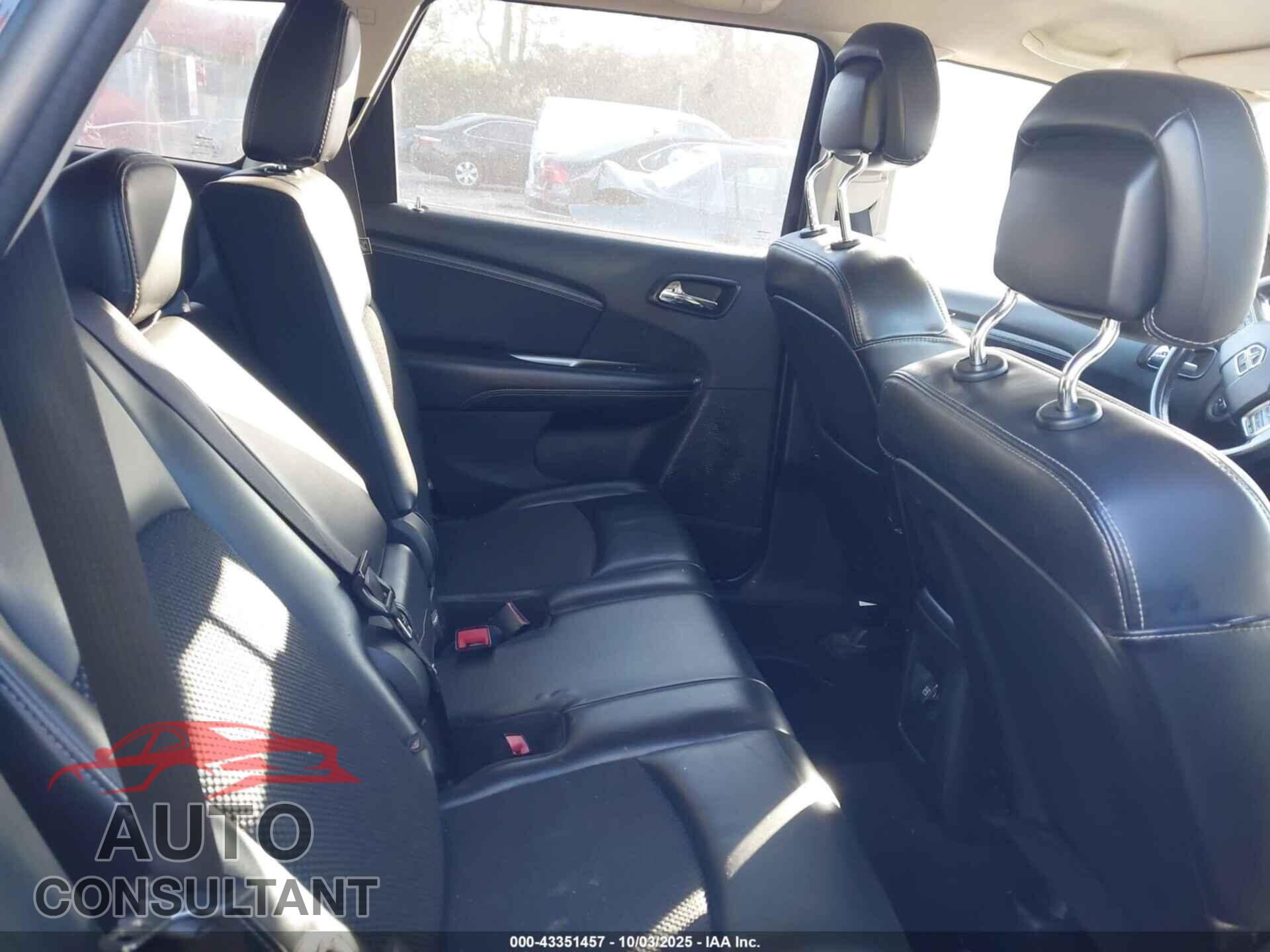 DODGE JOURNEY 2017 - 3C4PDCGG8HT625817