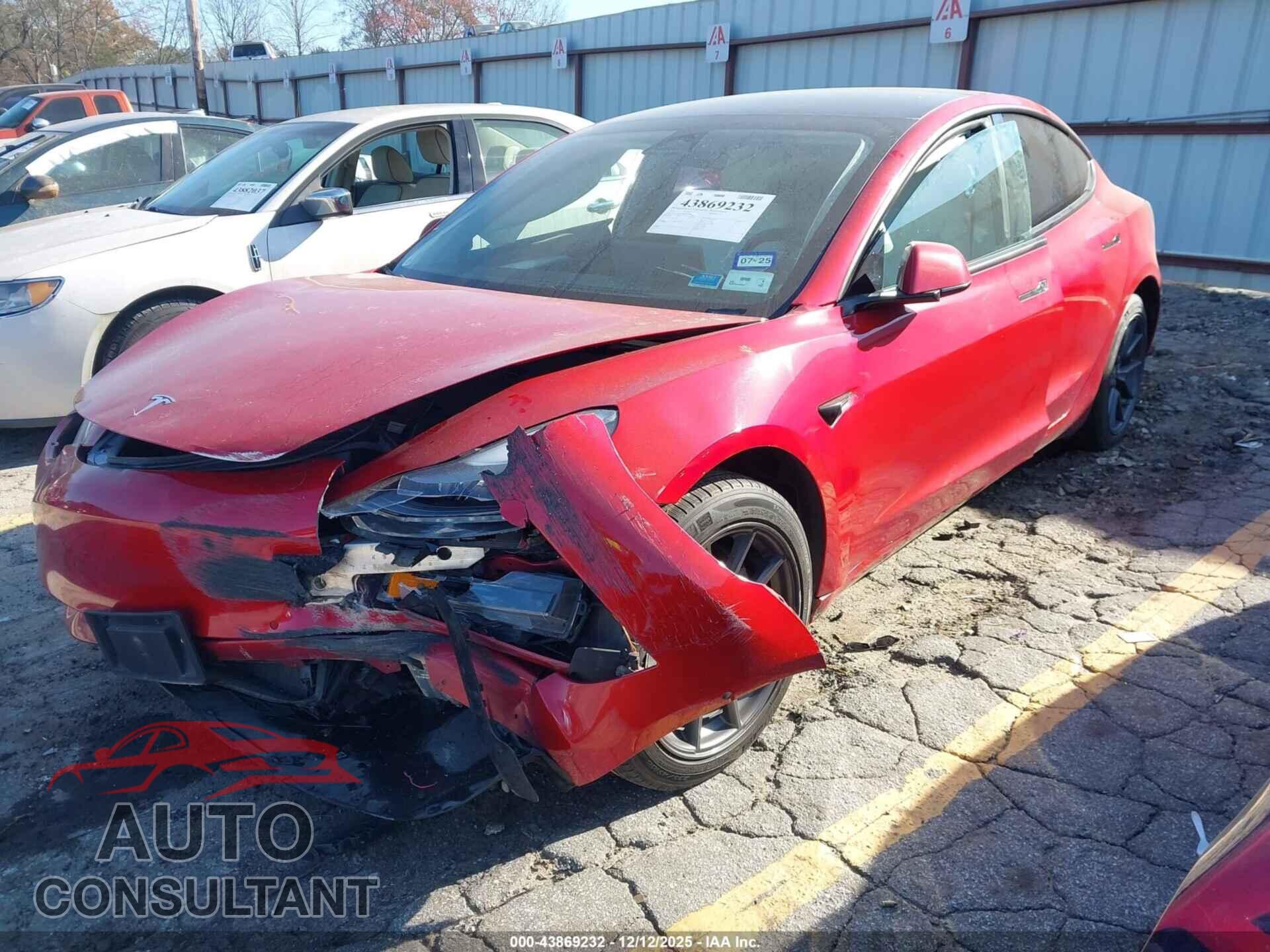 TESLA MODEL 3 2021 - 5YJ3E1EA5MF982864