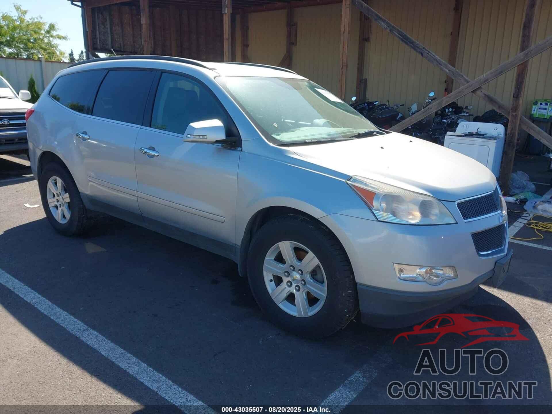 CHEVROLET TRAVERSE 2011 - 1GNKVGED8BJ275618