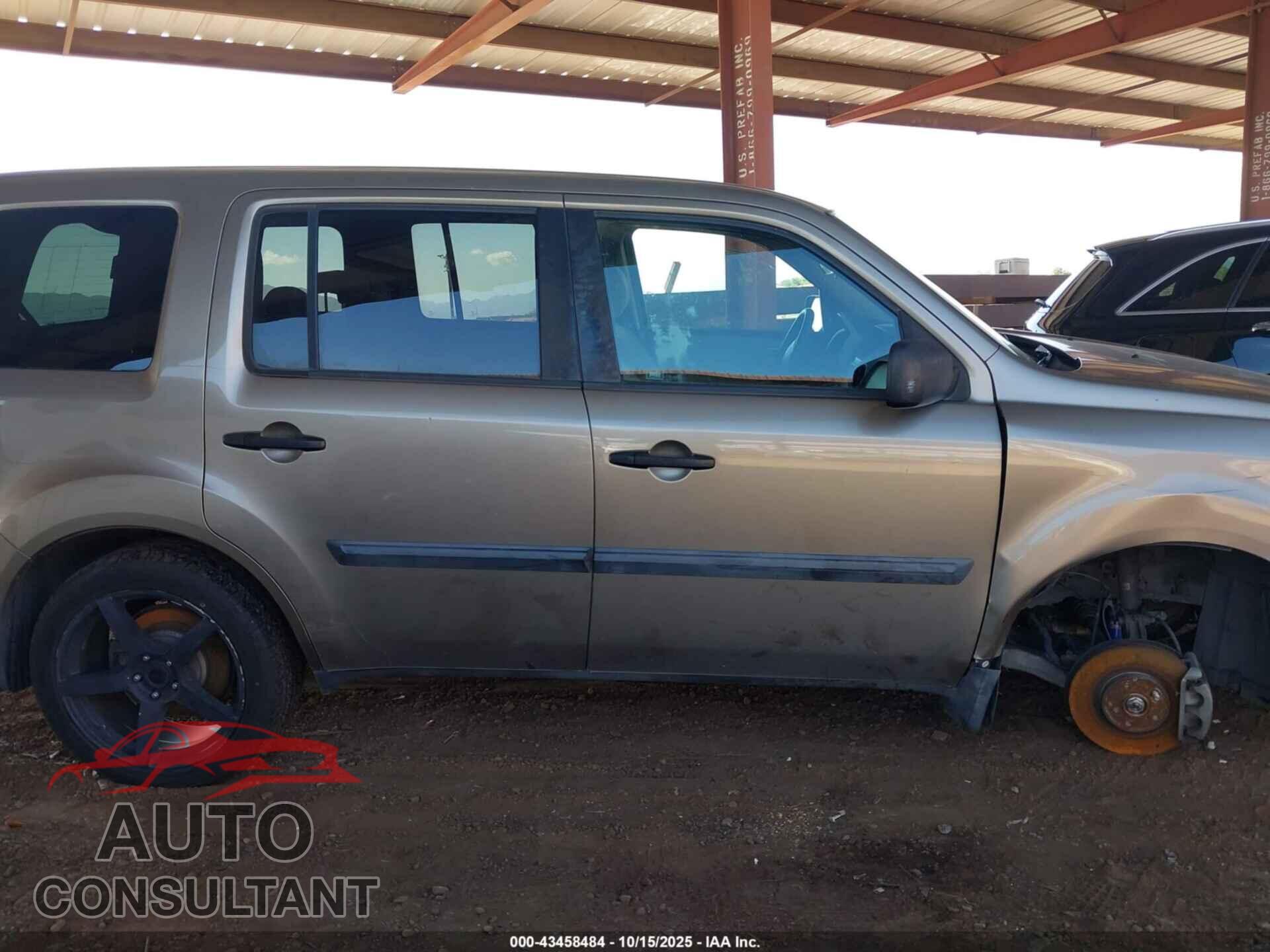 HONDA PILOT 2011 - 5FNYF4H20BB027587
