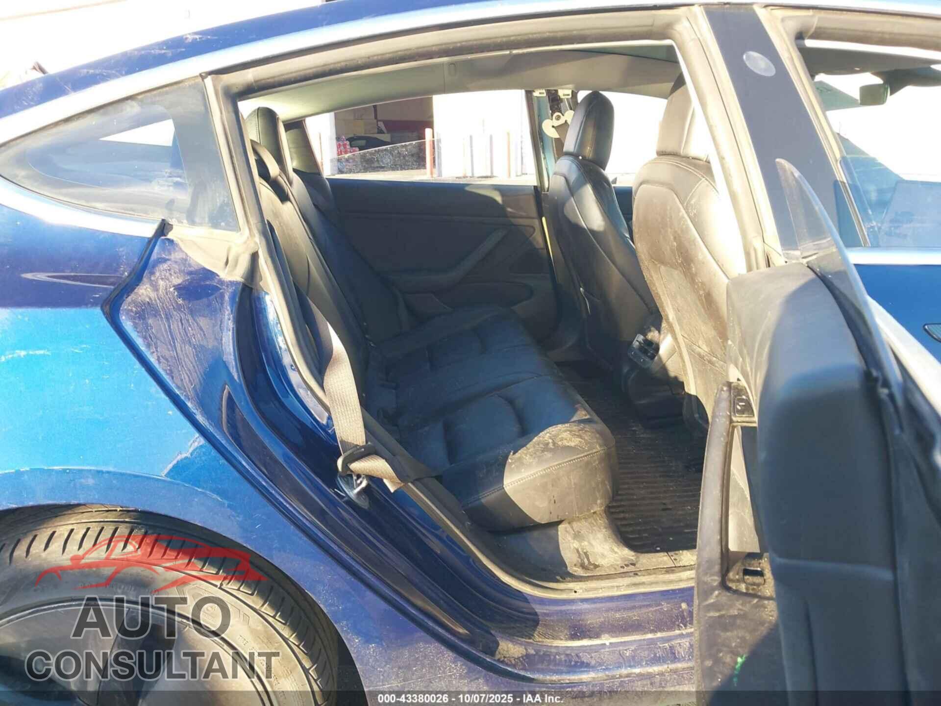 TESLA MODEL 3 2018 - 5YJ3E1EA2JF036720