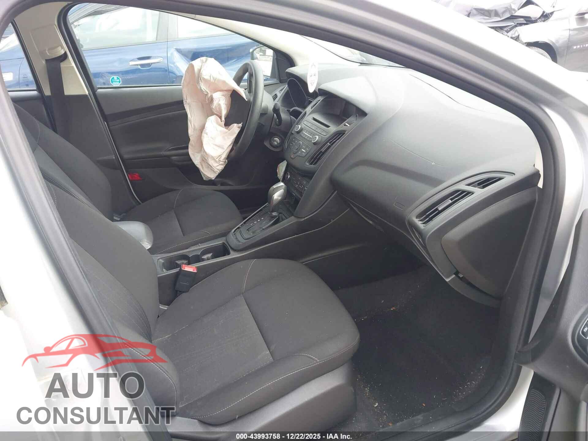 FORD FOCUS 2016 - 1FADP3F28GL280949