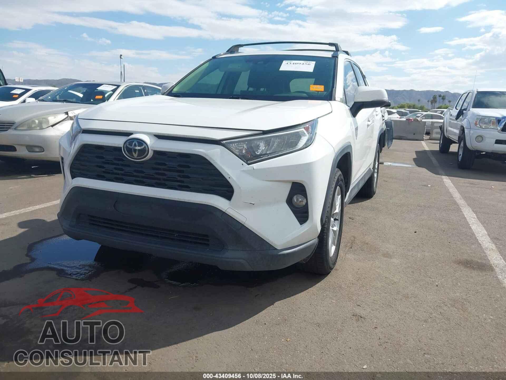 TOYOTA RAV4 2020 - JTMP1RFV5LD525314