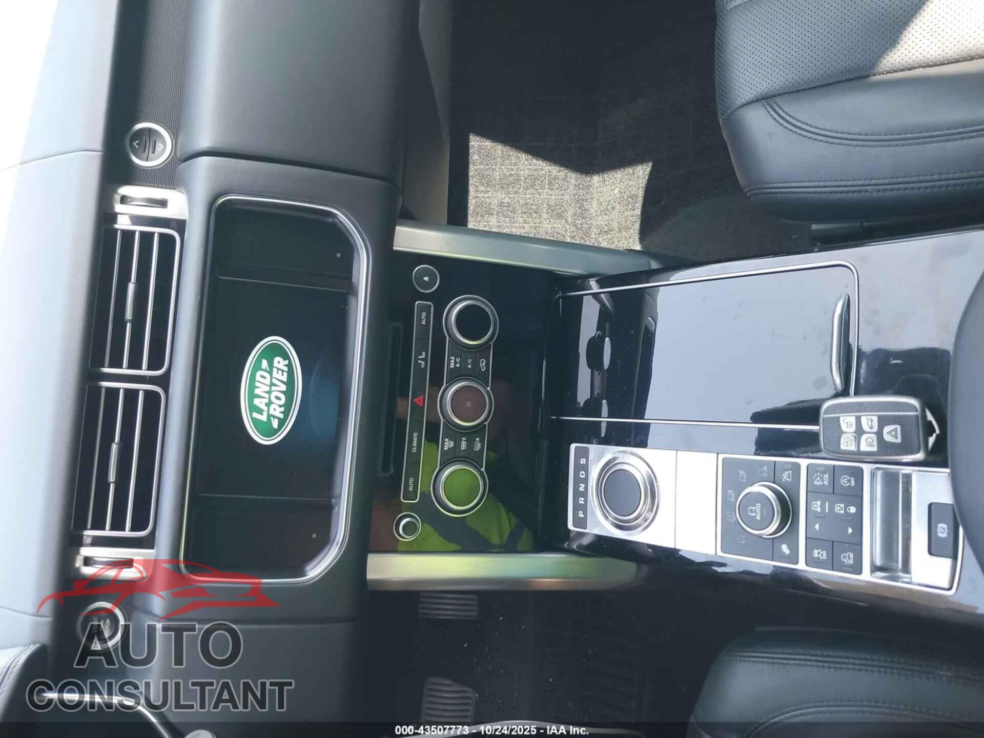 LAND ROVER RANGE ROVER 2016 - SALGS2VF1GA256047
