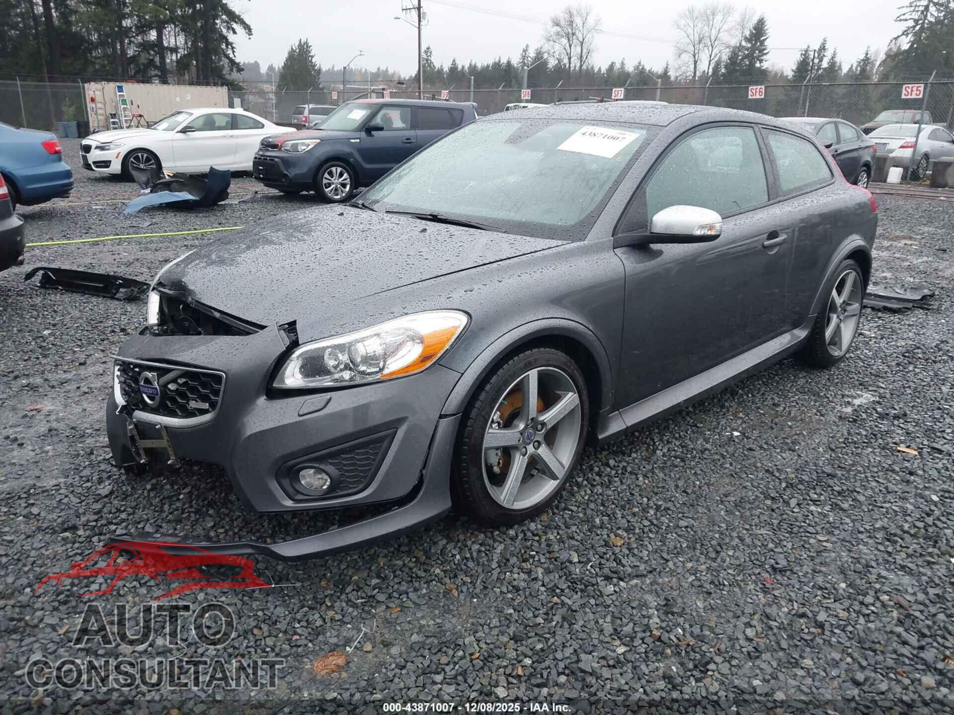 VOLVO C30 2012 - YV1672MK7C2267720