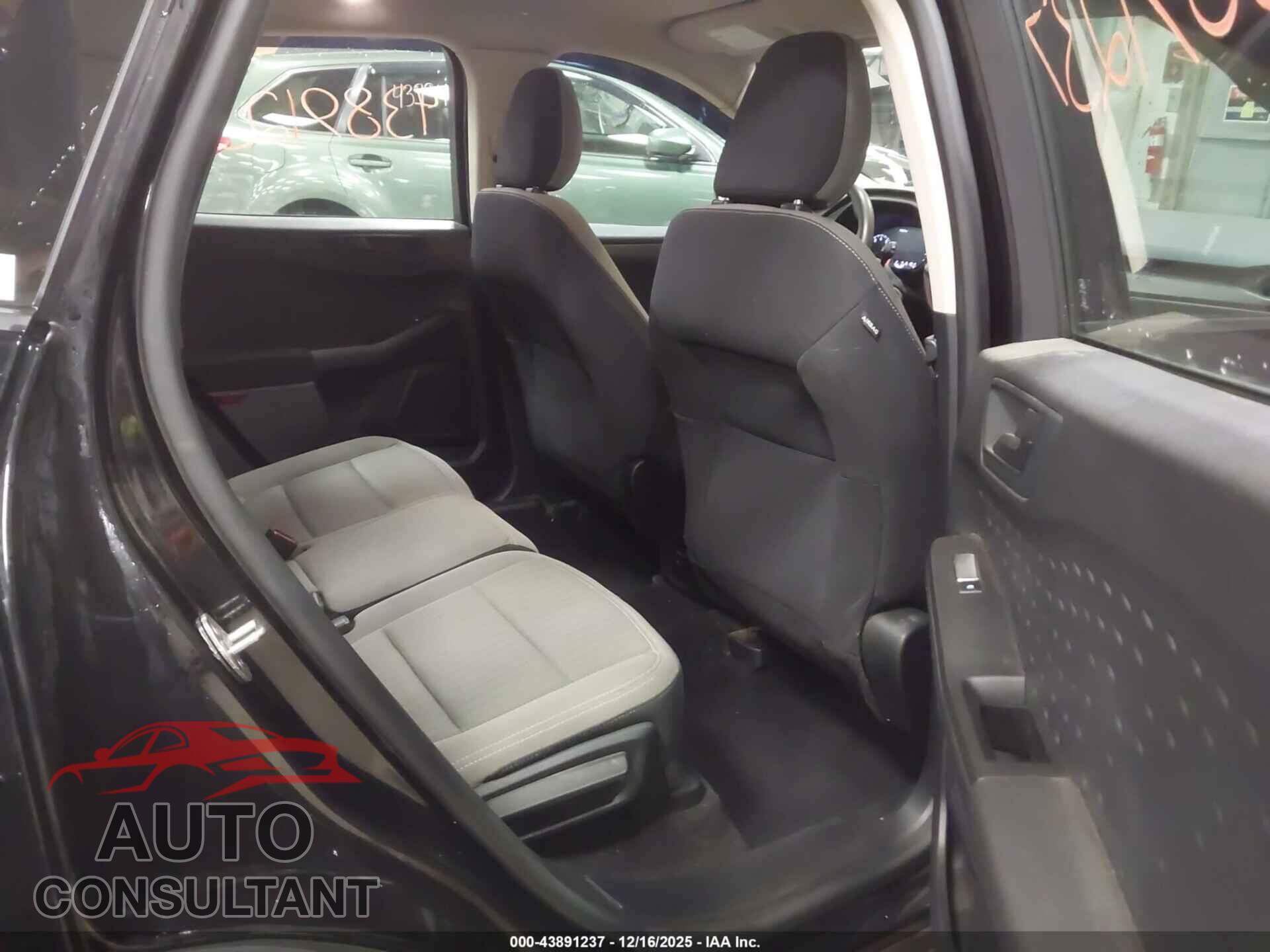 FORD ESCAPE 2020 - 1FMCU9F65LUA43761