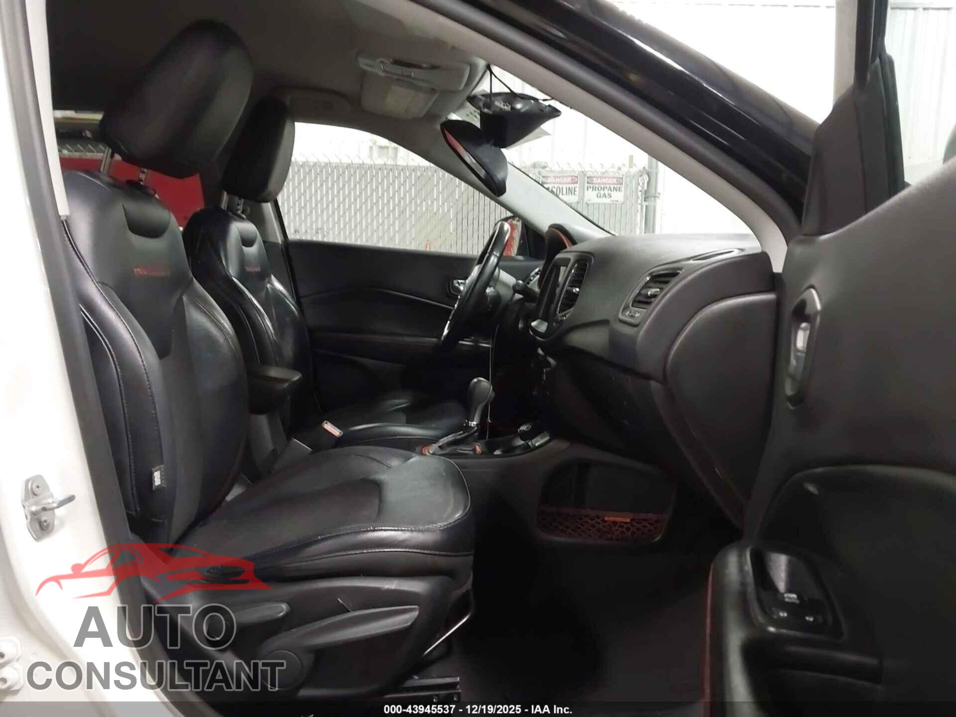 JEEP NEW COMPASS 2017 - 3C4NJDDB9HT675026