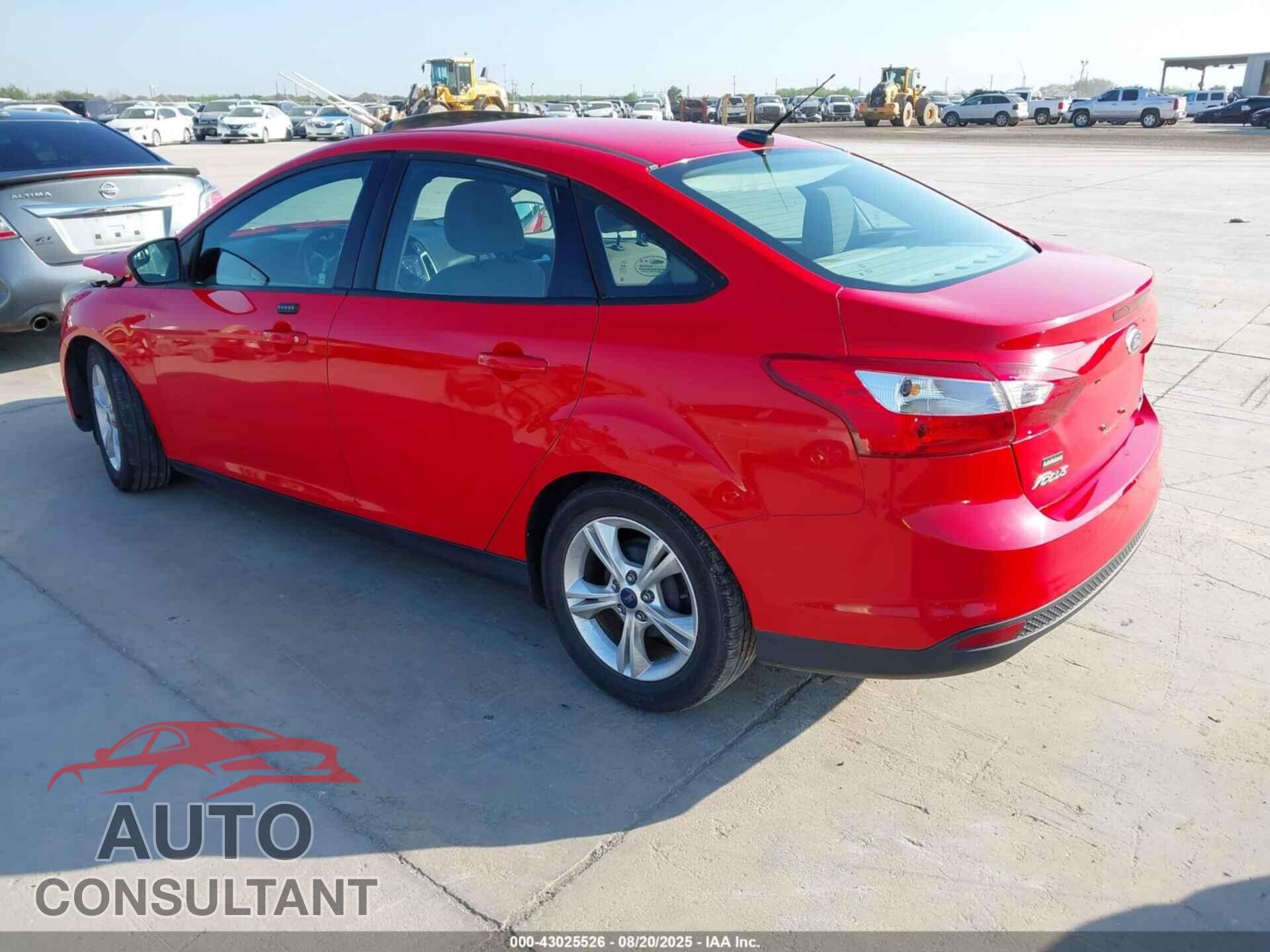 FORD FOCUS 2014 - 1FADP3F2XEL221642