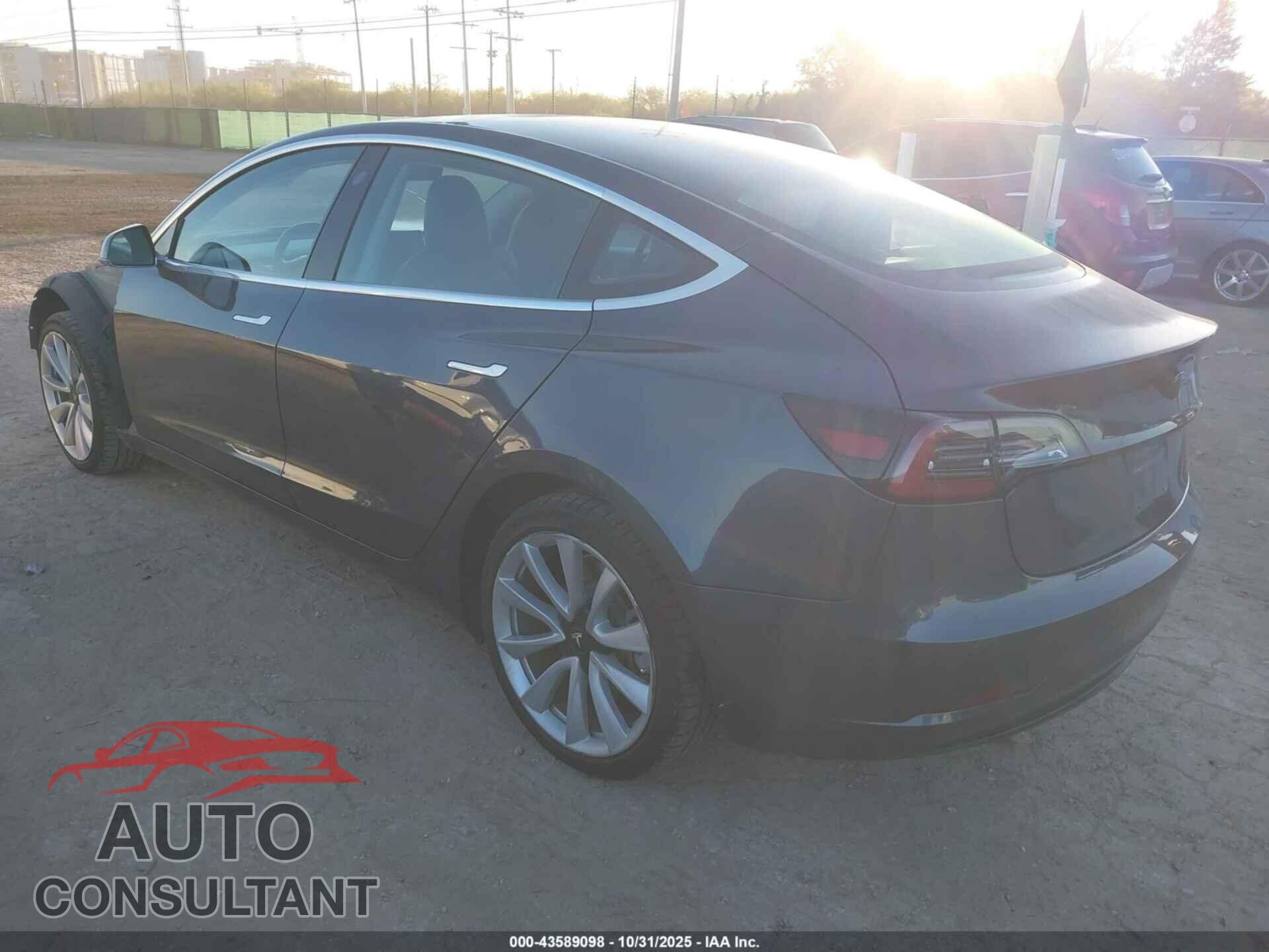 TESLA MODEL 3 2018 - 5YJ3E1EA1JF154869