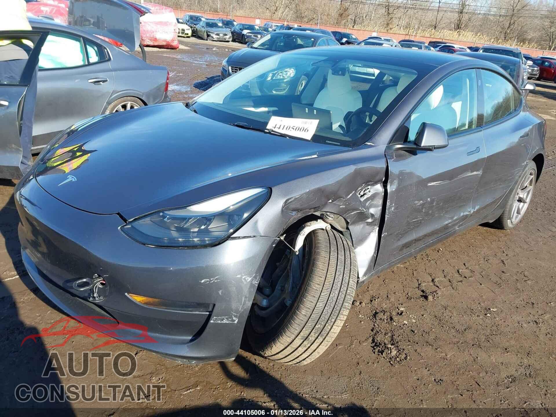TESLA MODEL 3 2023 - 5YJ3E1EA2PF643743