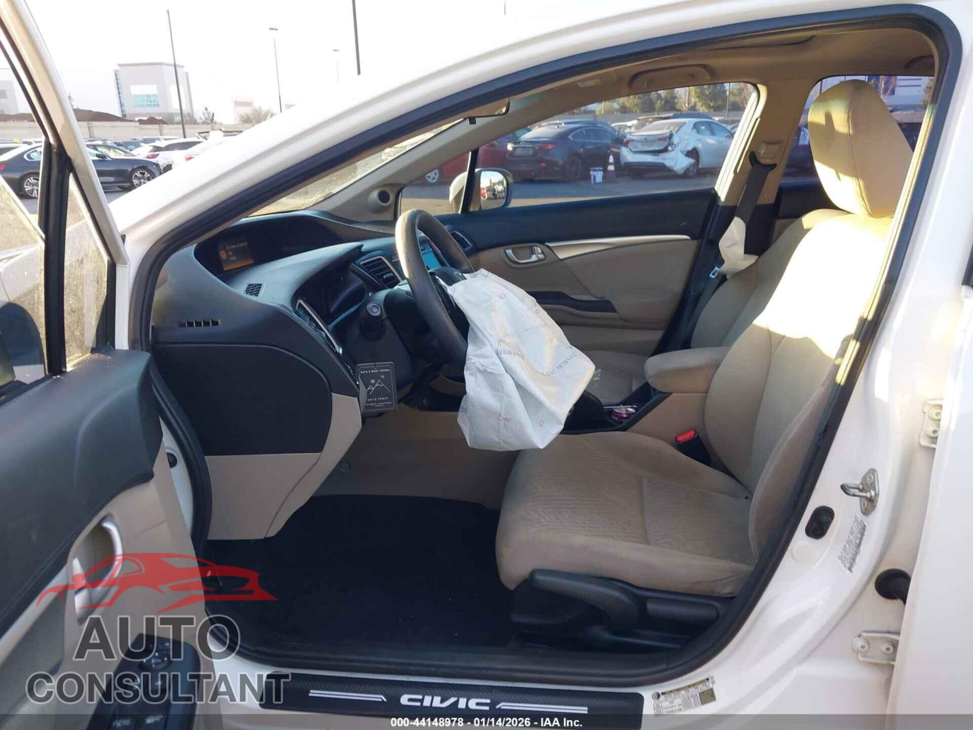 HONDA CIVIC 2015 - 19XFB2F88FE210679