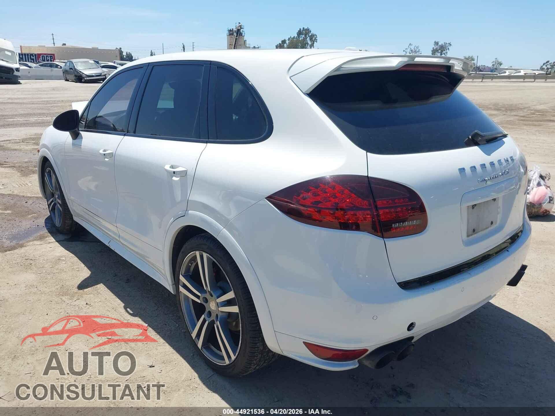 PORSCHE CAYENNE 2013 - WP1AD2A26DLA77219