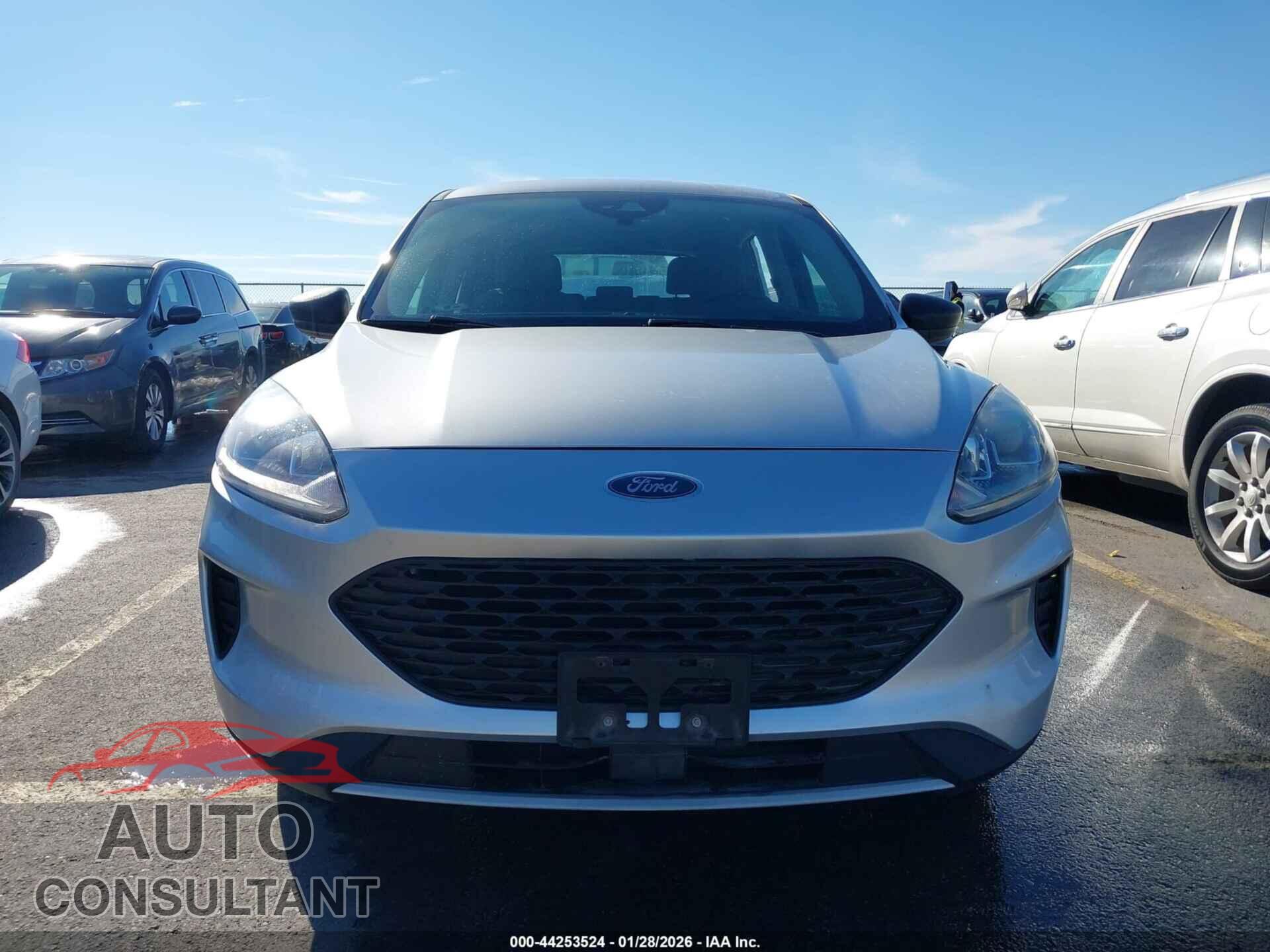 FORD ESCAPE 2020 - 1FMCU0F60LUA38804
