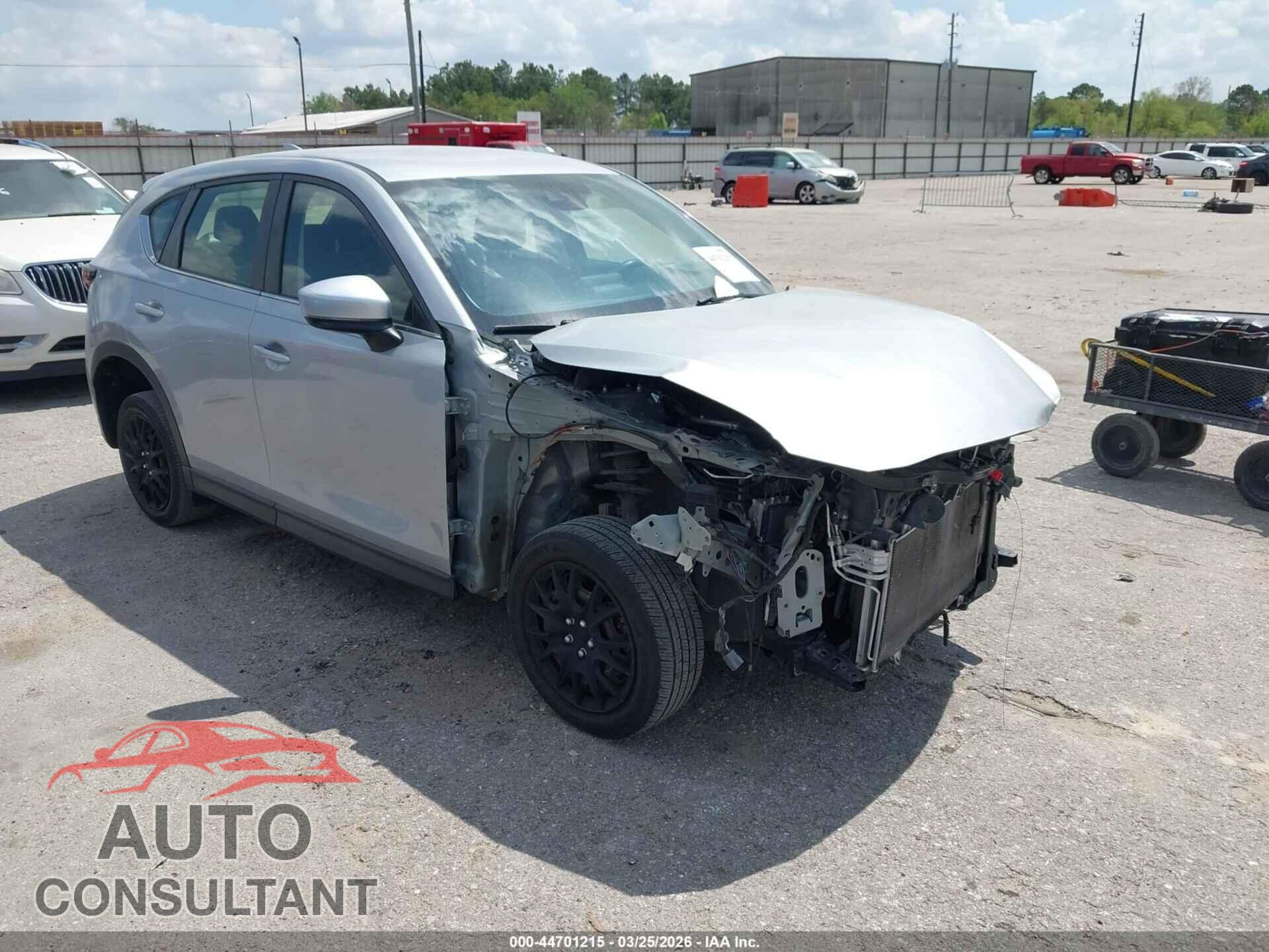 MAZDA CX-5 2017 - JM3KFABL7H0117873