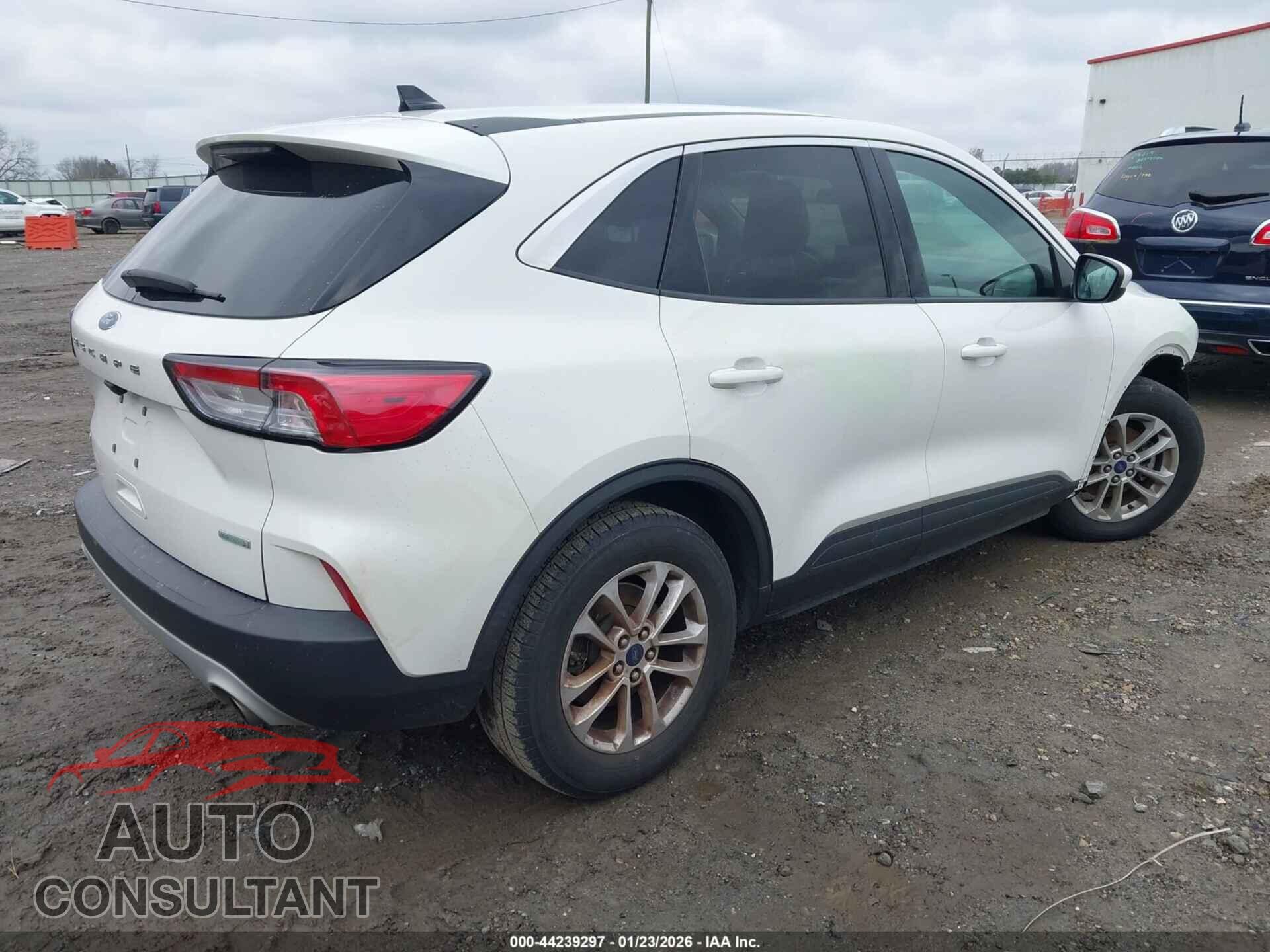 FORD ESCAPE 2020 - 1FMCU0G60LUA76709