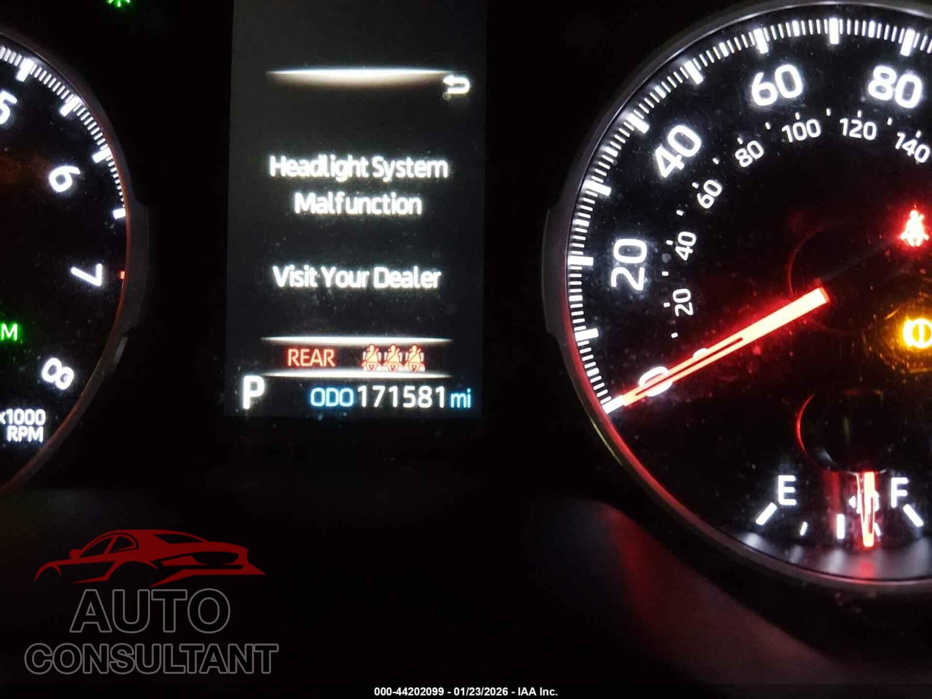 TOYOTA RAV4 2019 - 2T3P1RFV4KC003180
