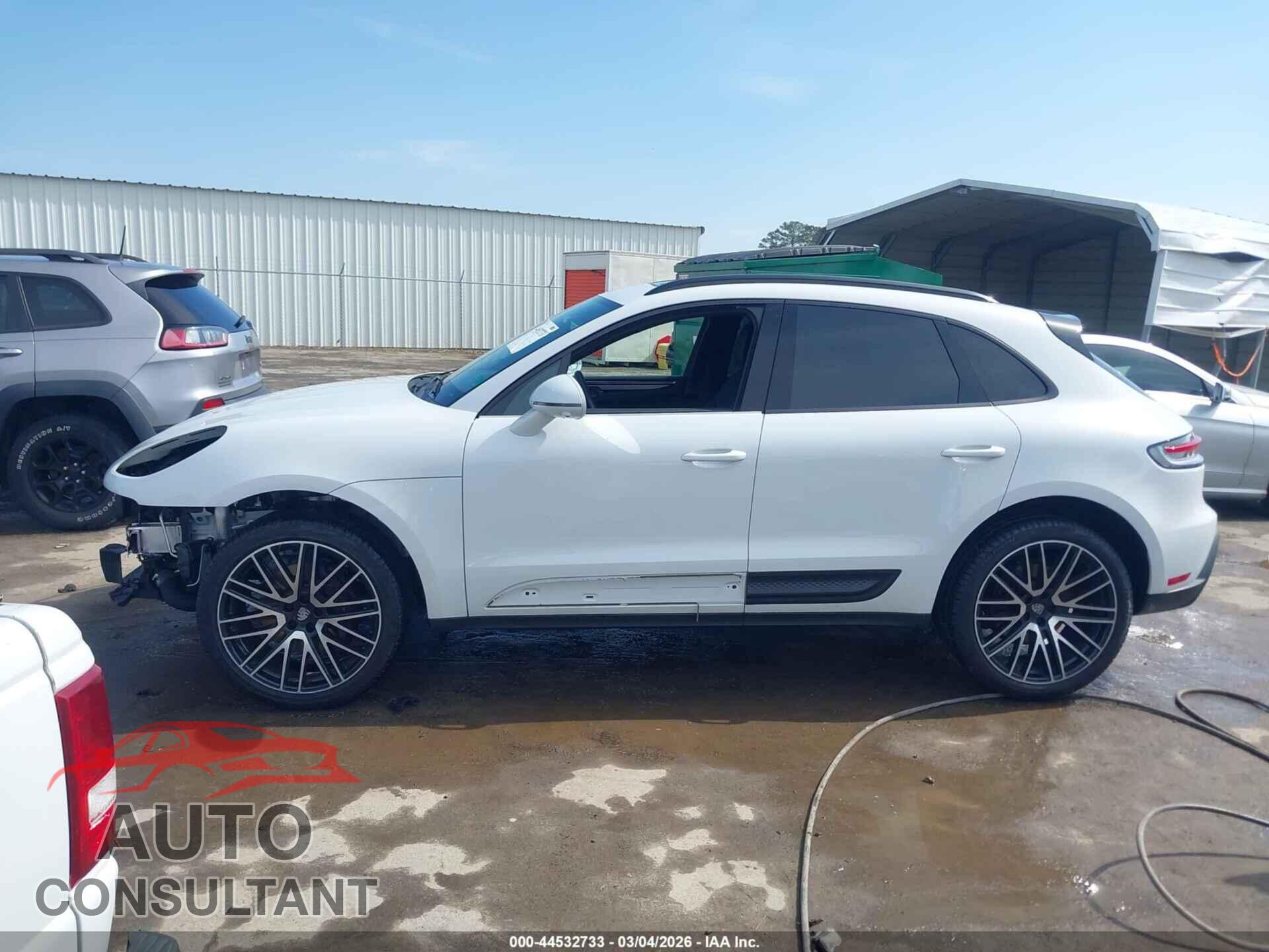 PORSCHE MACAN 2022 - WP1AA2A58NLB04263