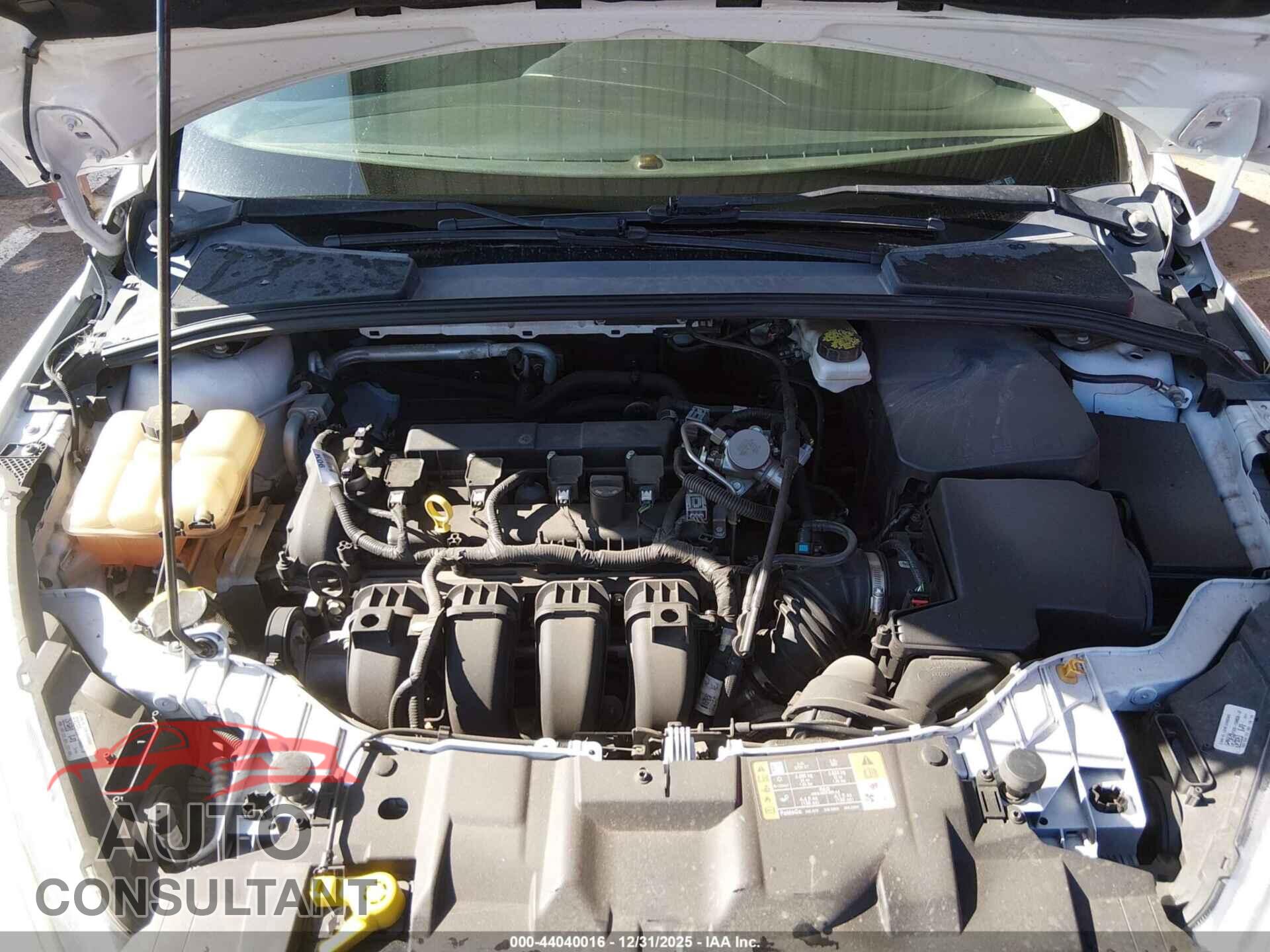 FORD FOCUS 2017 - 1FADP3E24HL324965