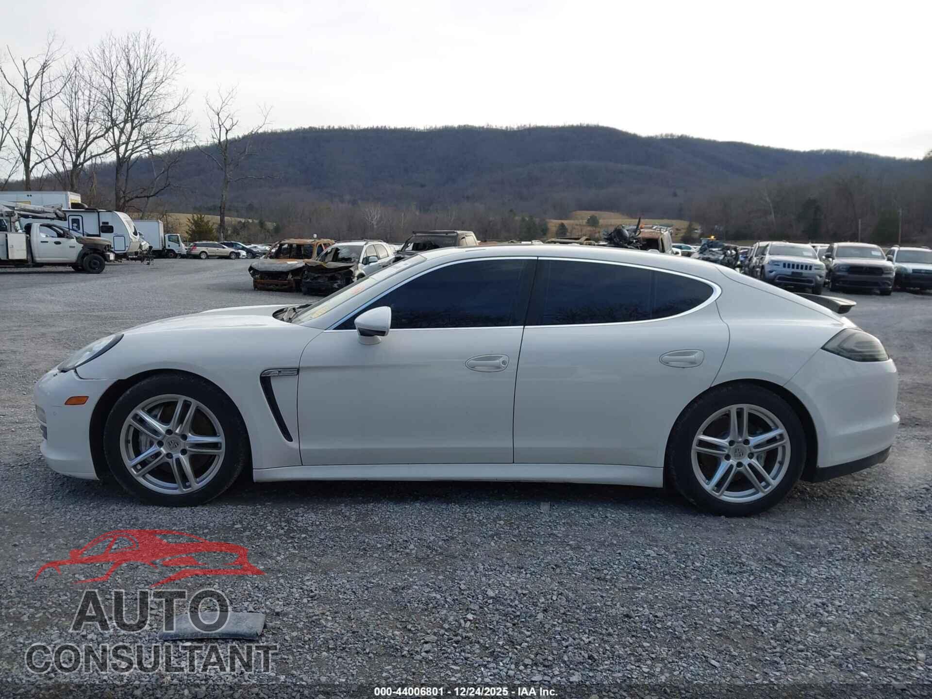 PORSCHE PANAMERA 2012 - WP0AB2A76CL061510