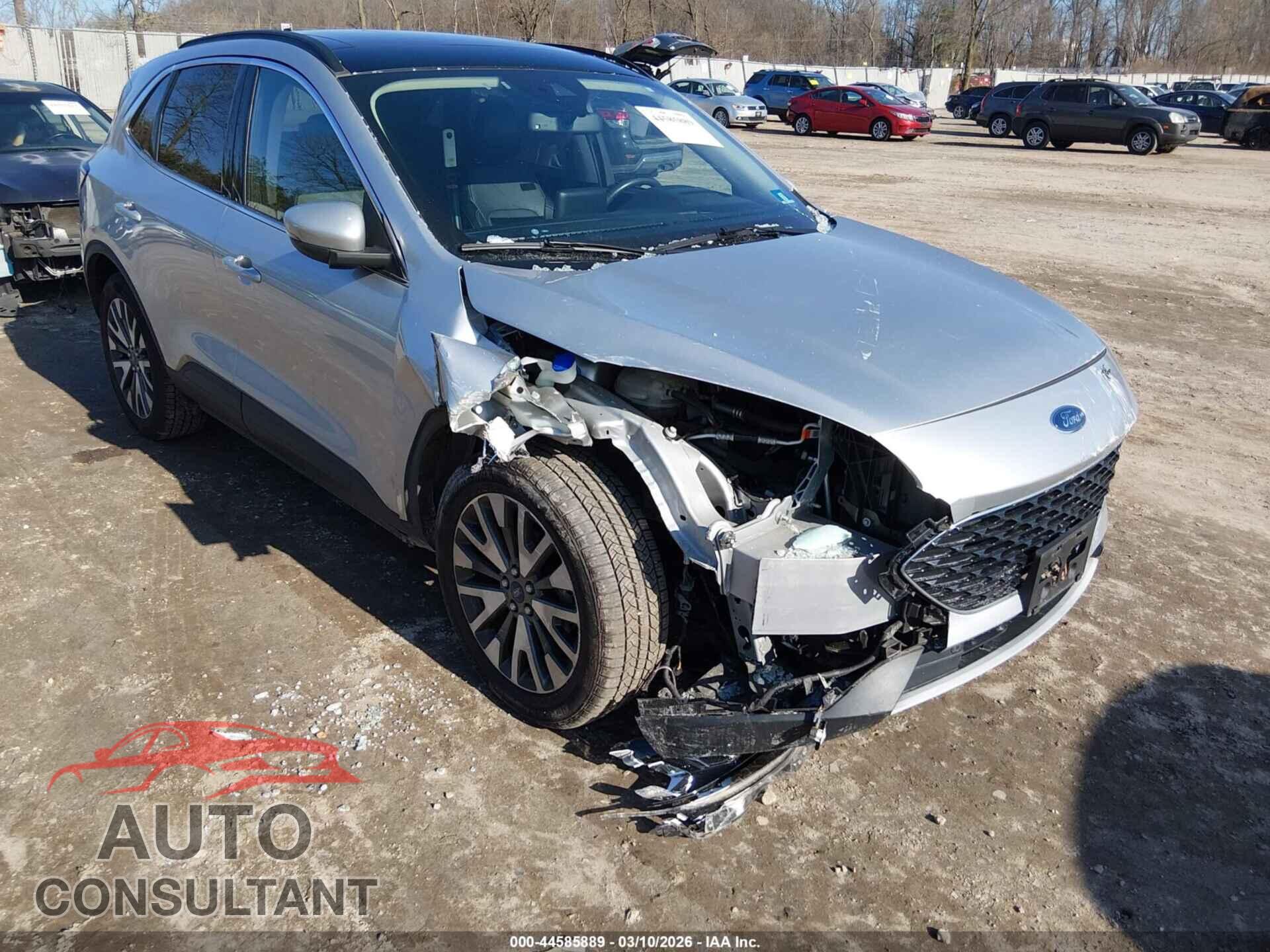FORD ESCAPE 2020 - 1FMCU9J97LUA90131