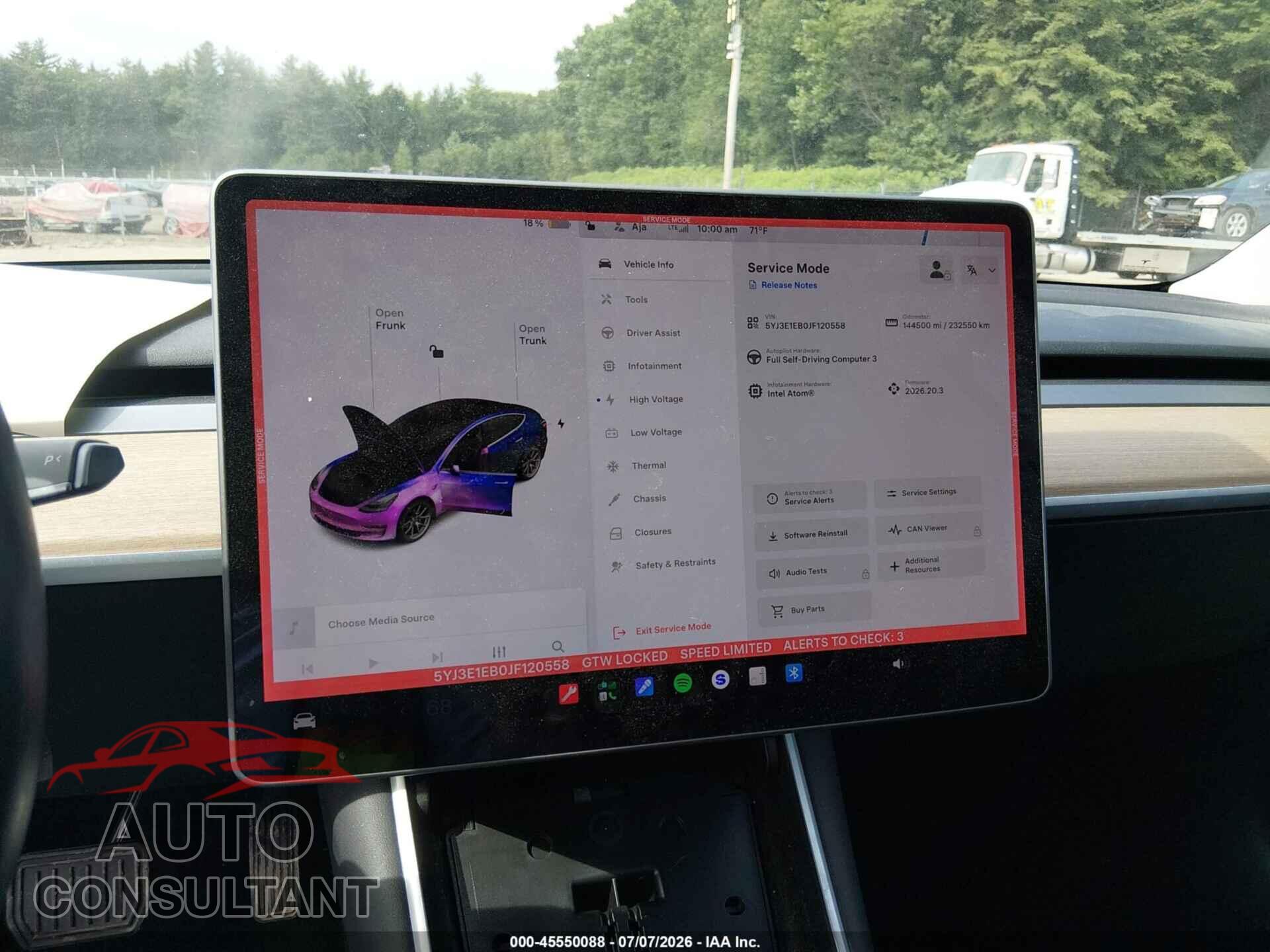 TESLA MODEL 3 2018 - 5YJ3E1EB0JF120558