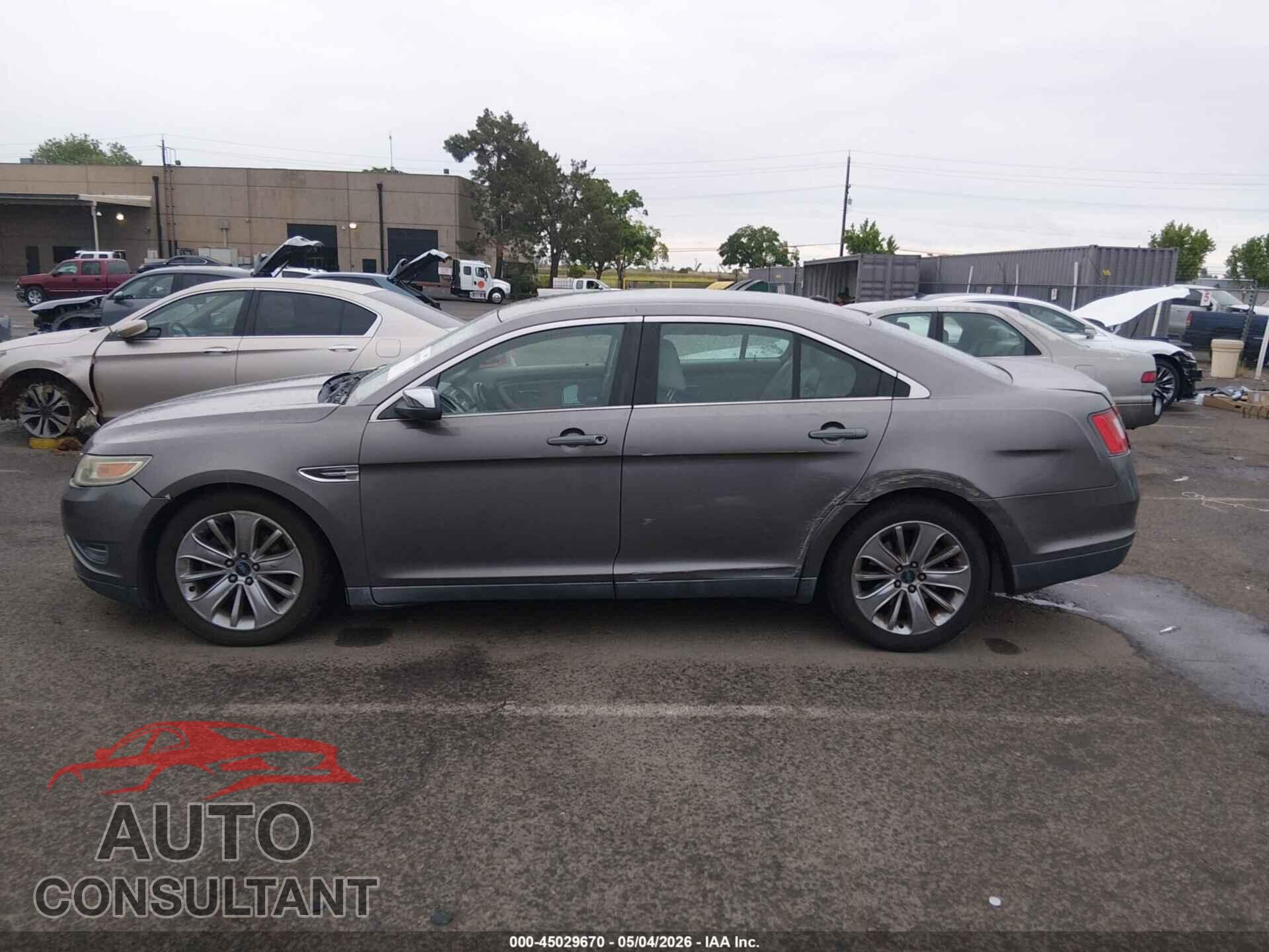 FORD TAURUS 2012 - 1FAHP2FW9CG101111