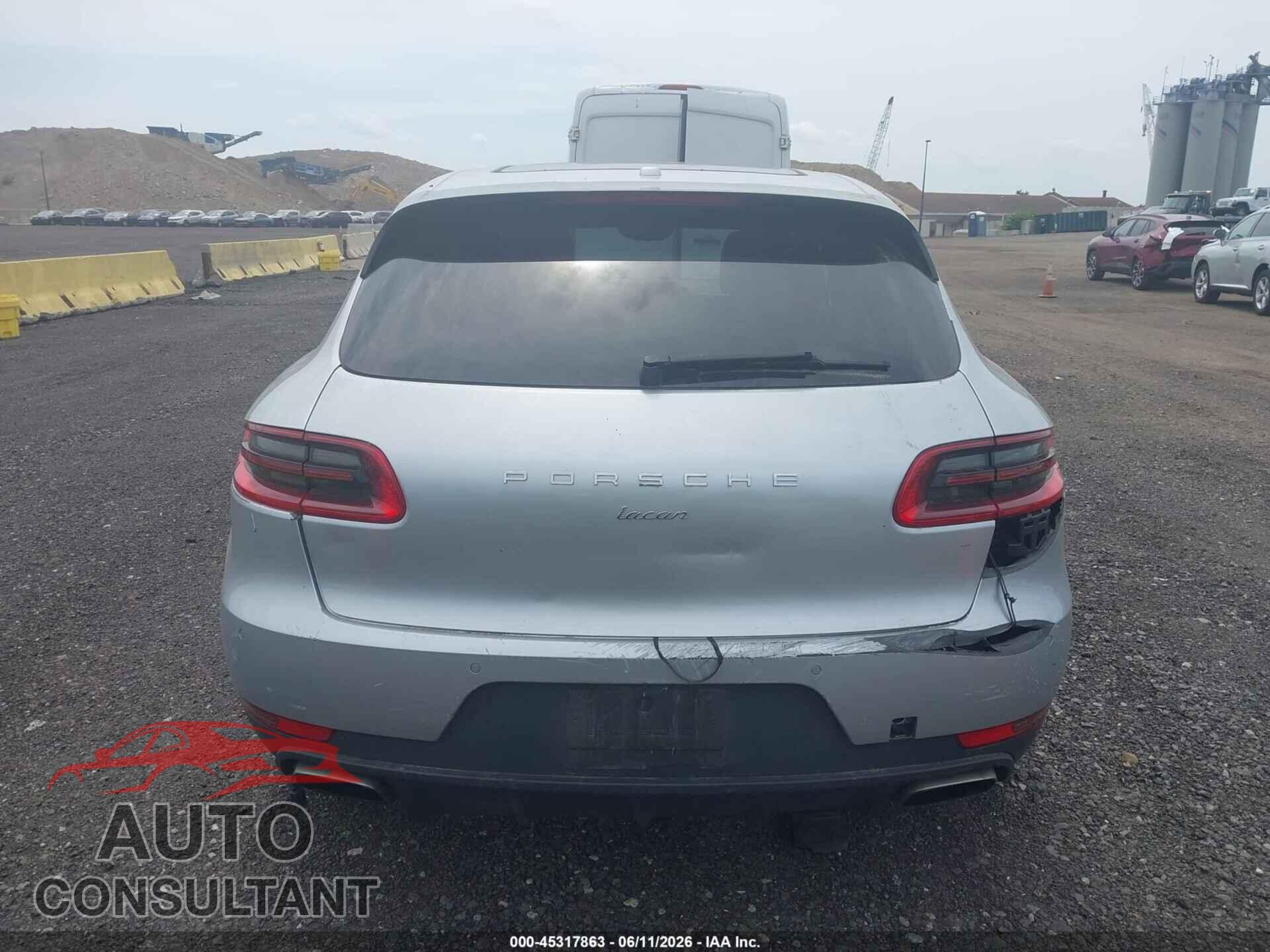 PORSCHE MACAN 2017 - WP1AA2A59HLB04681