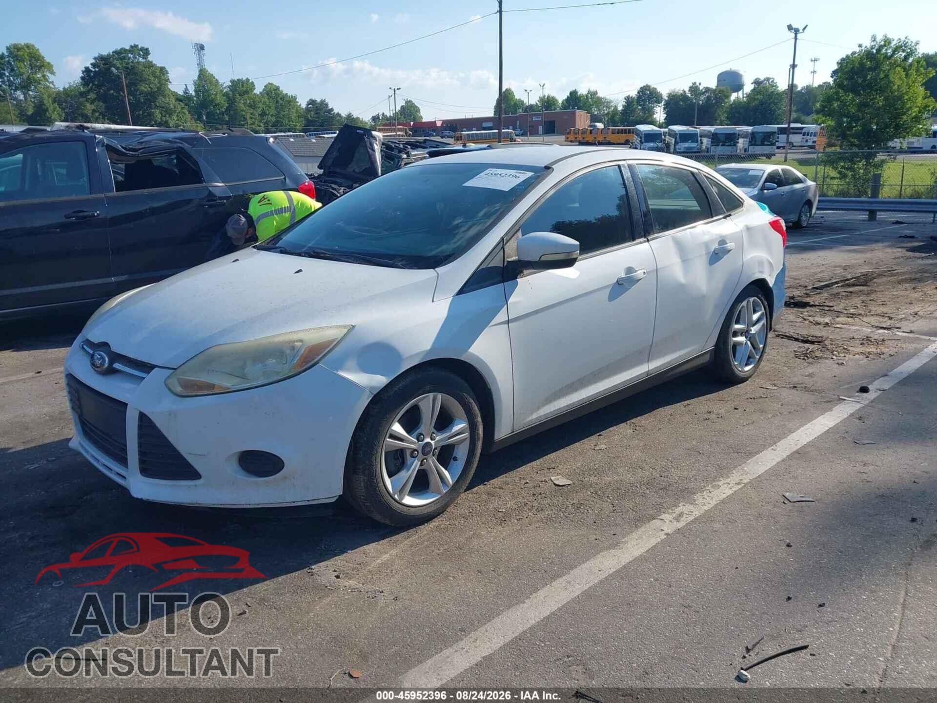 FORD FOCUS 2014 - 1FADP3F20EL203148