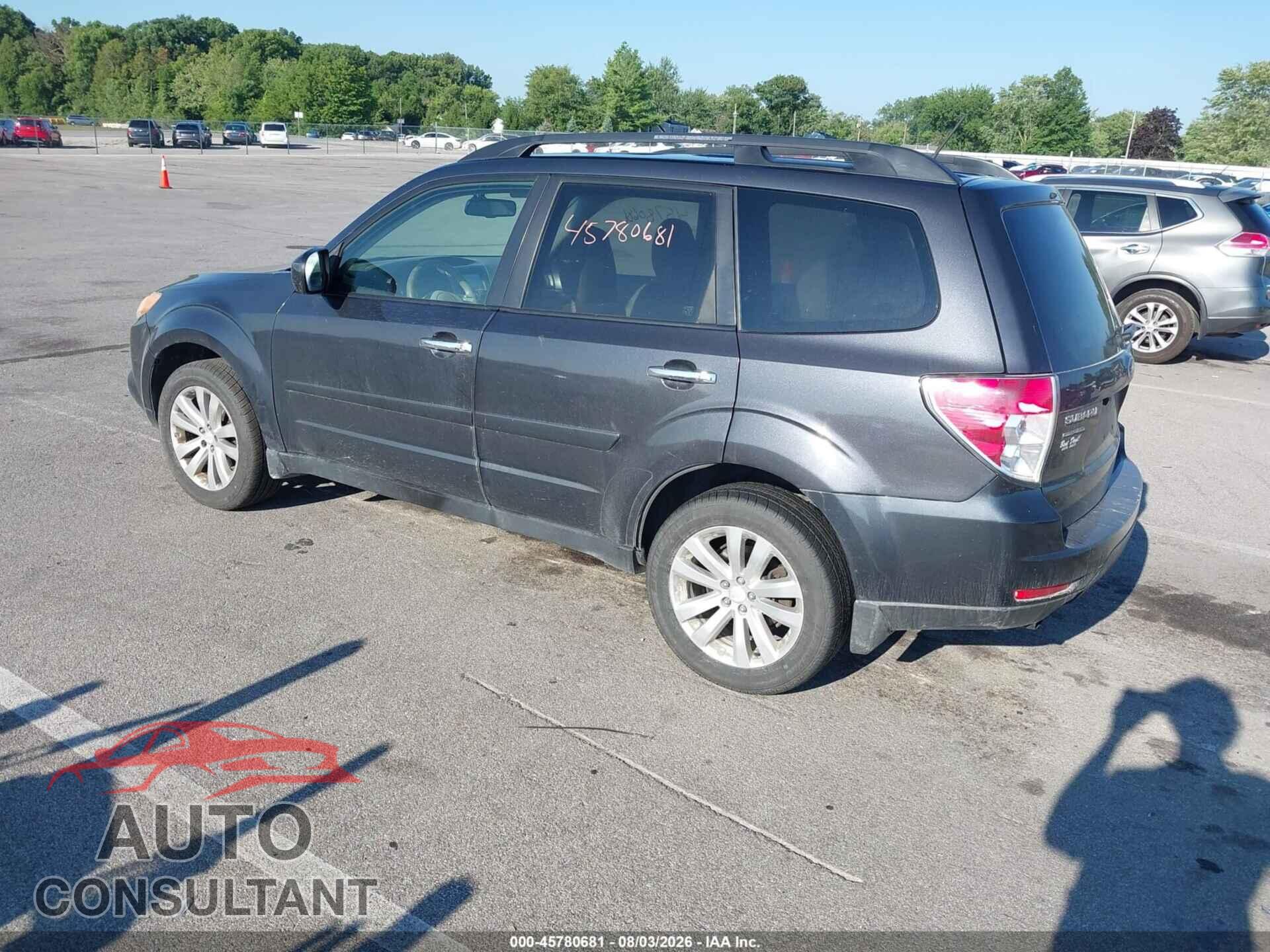 SUBARU FORESTER 2013 - JF2SHAEC3DH441012