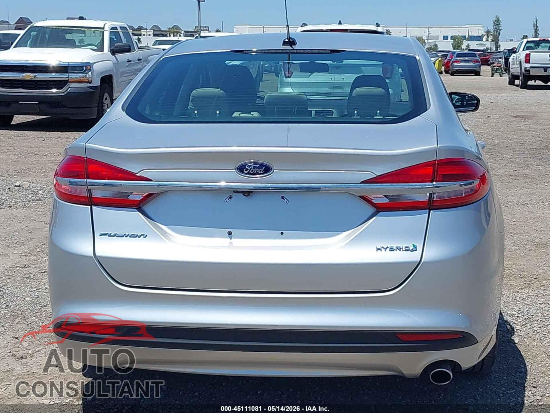 FORD FUSION HYBRID 2018 - 3FA6P0UU5JR278919