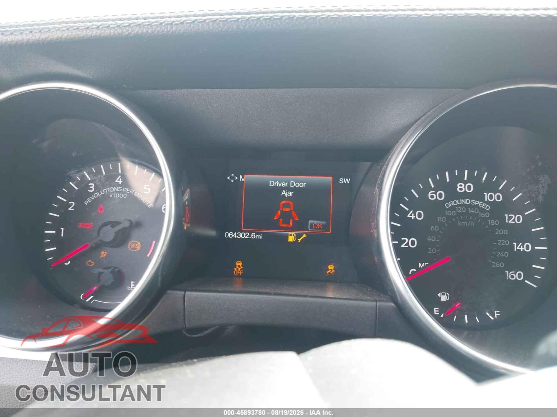 FORD MUSTANG 2018 - 1FA6P8CF8J5121793