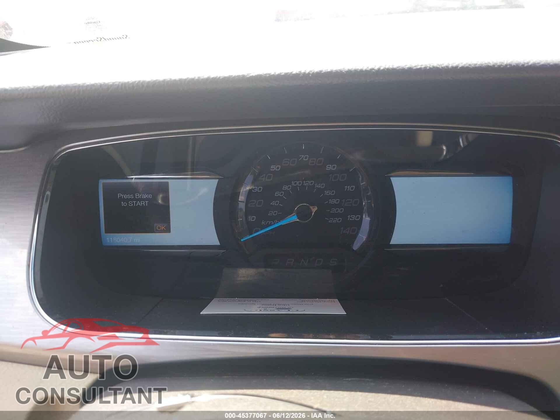 FORD TAURUS 2015 - 1FAHP2E83FG202104
