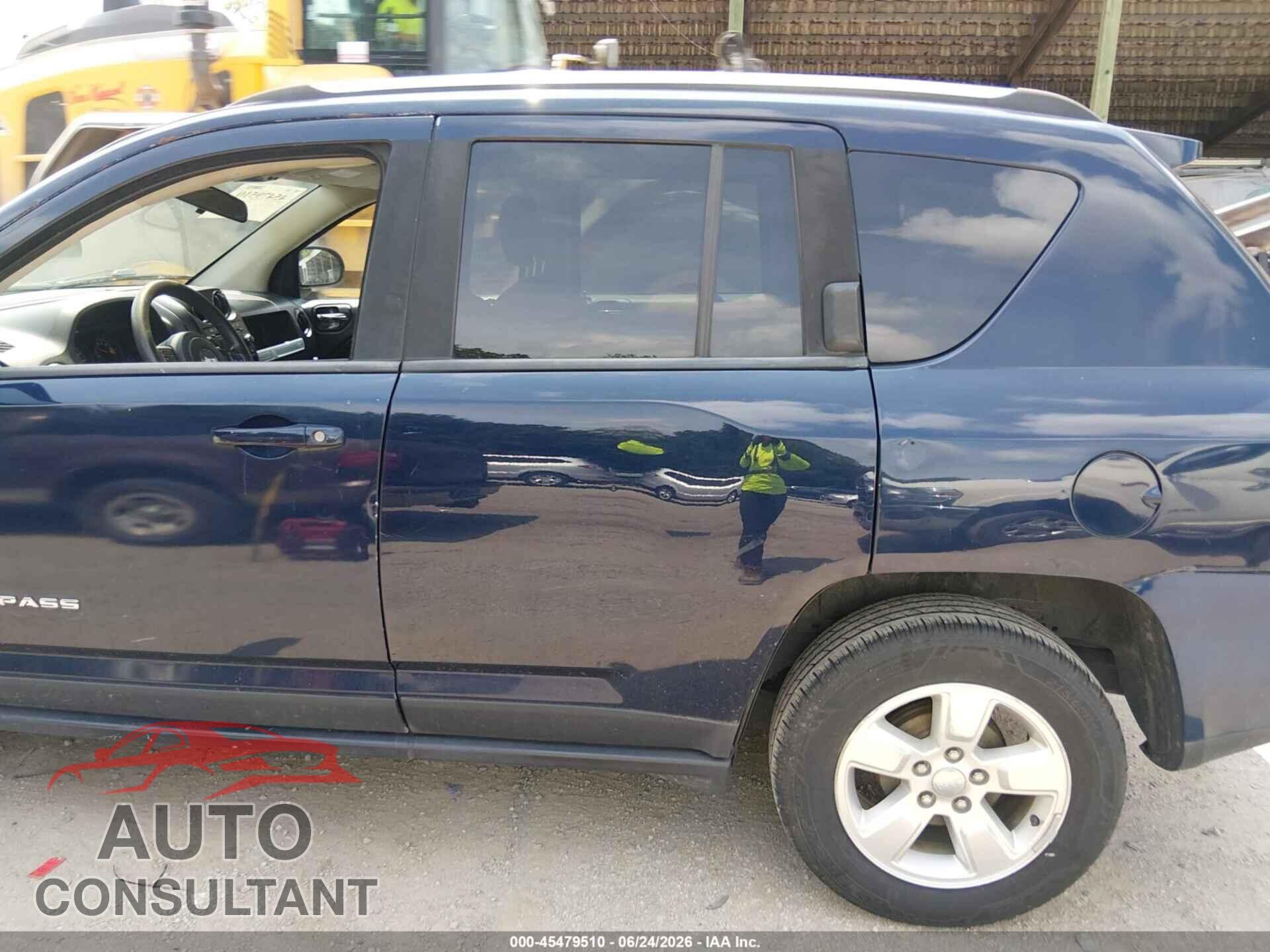 JEEP COMPASS 2015 - 1C4NJCBA7FD198328