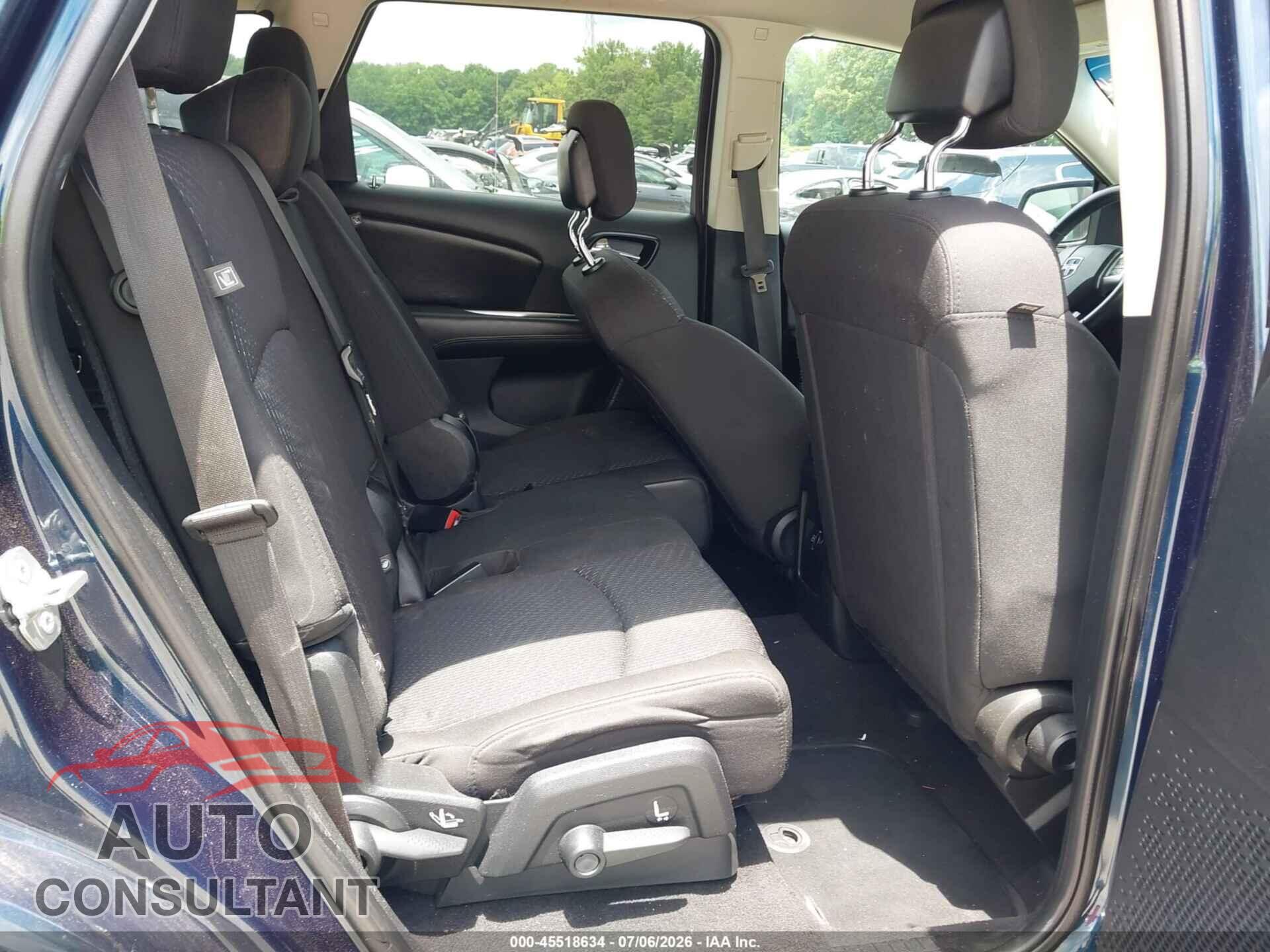 DODGE JOURNEY 2015 - 3C4PDCBB7FT712942