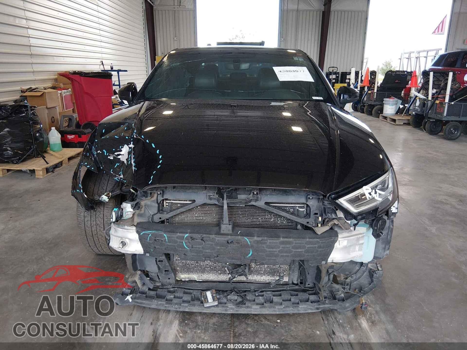 AUDI A3 2019 - WAUJEGFF5KA083879