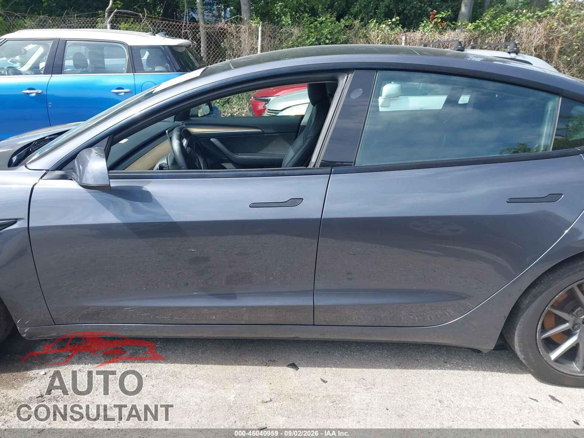 TESLA MODEL 3 2023 - 5YJ3E1EA9PF460484