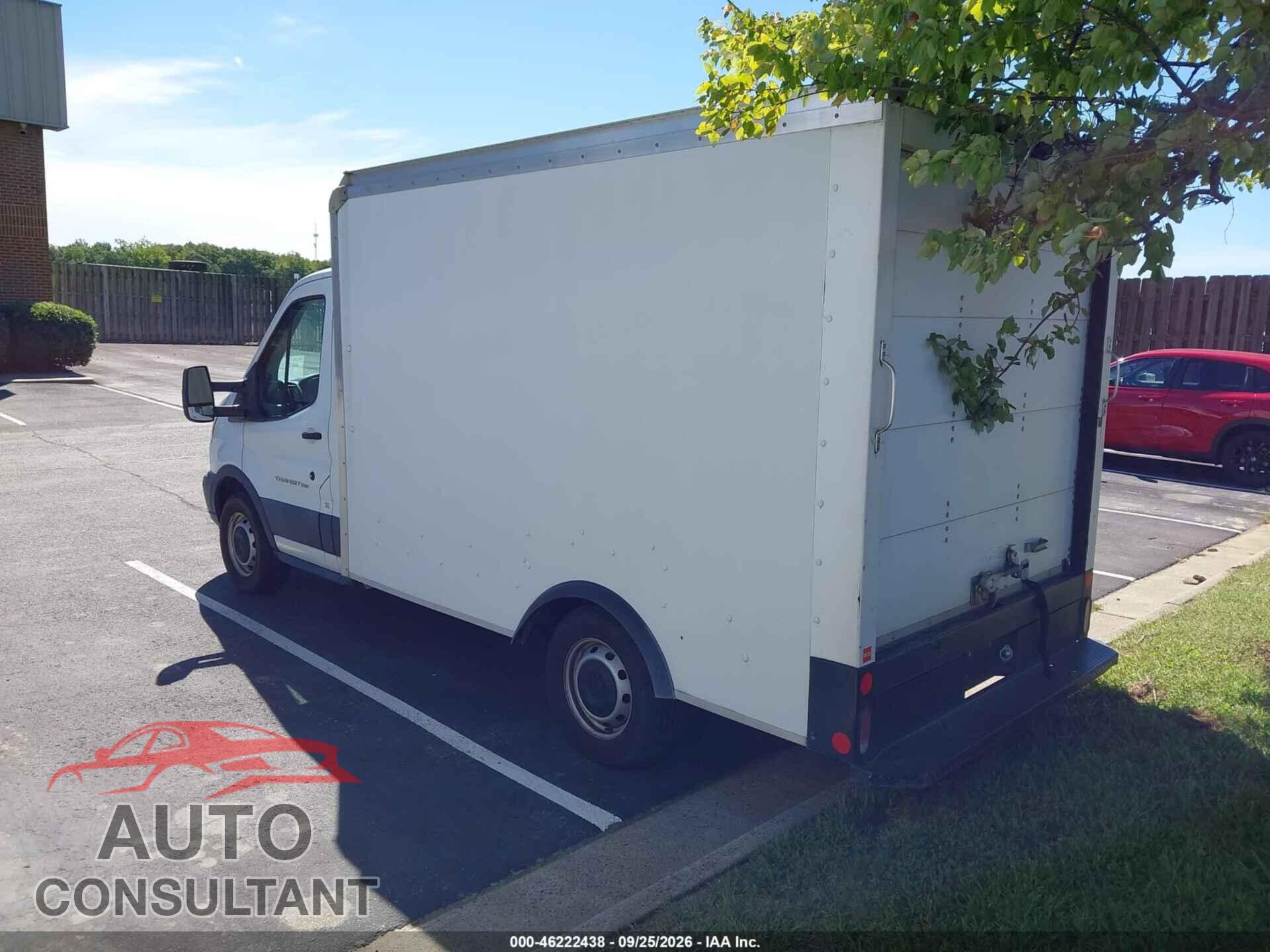 FORD TRANSIT-250 CUTAWAY 2017 - 1FDYR5PM2HKB18965