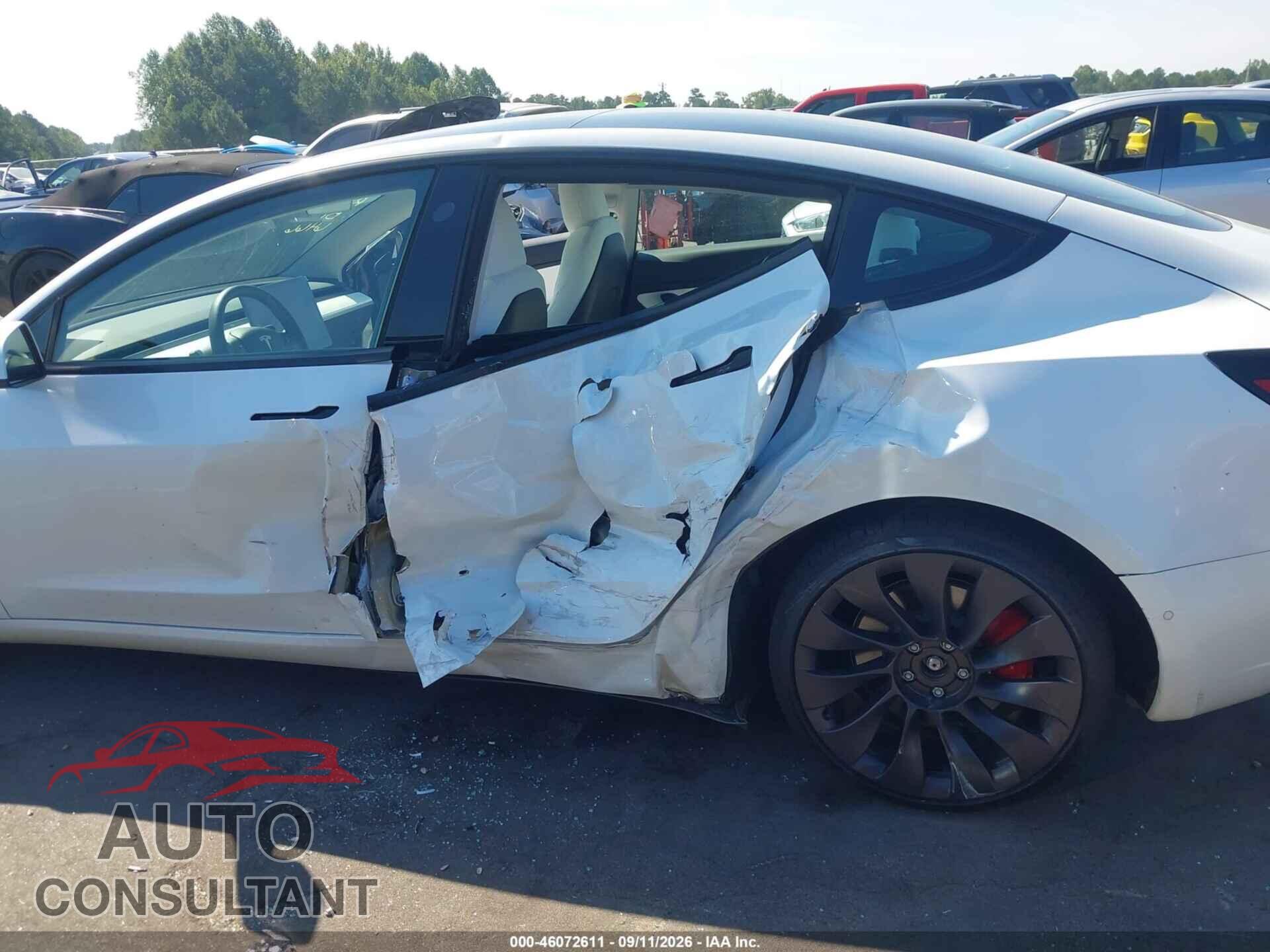 TESLA MODEL 3 2021 - 5YJ3E1EC8MF856466